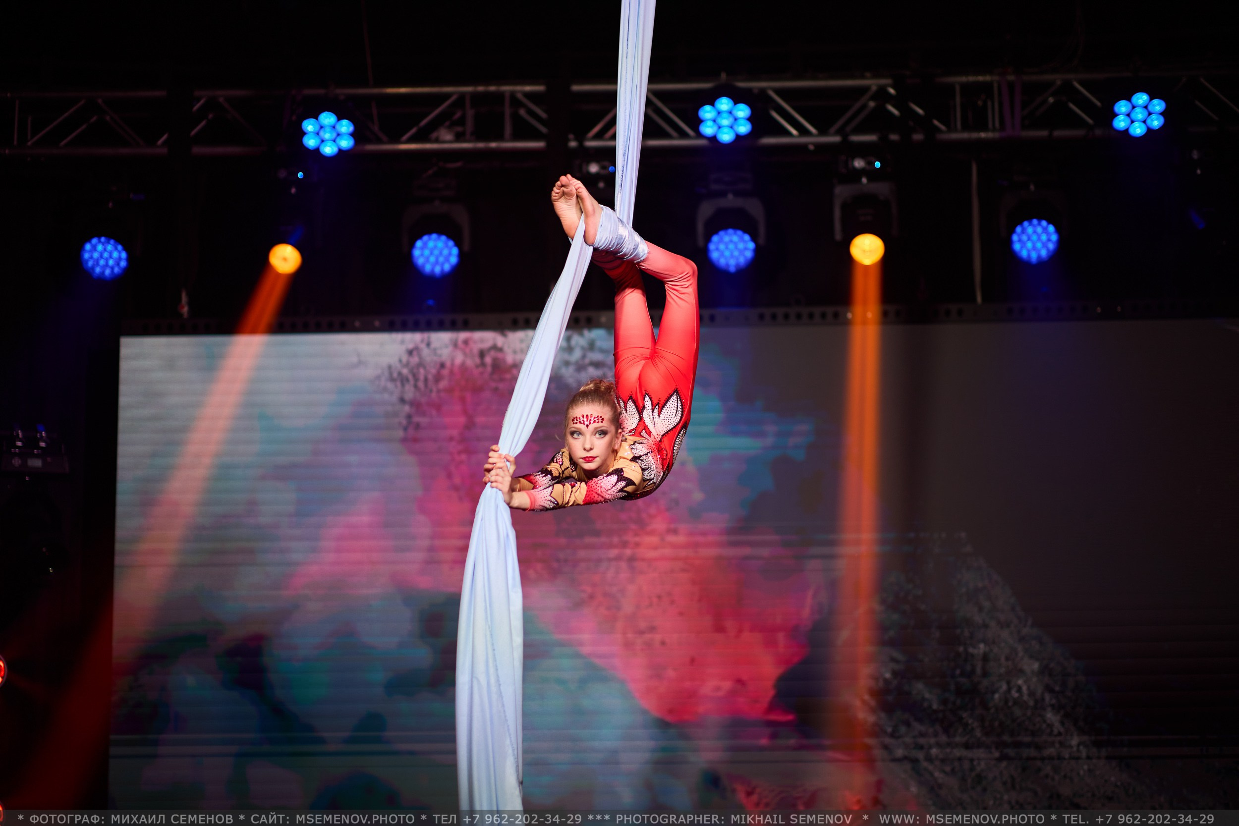 АНОНС фоторепортажа с Юбилейного концерта «ГРАЦИЯ». Фотограф, фотопроекты Михаила Семенова в Ярославле. Фотошкола