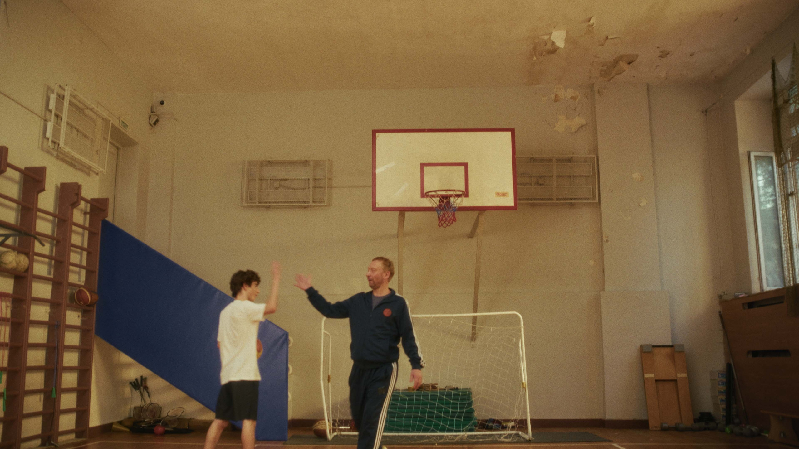 Физкульт-приват. Цветокоррекция видео