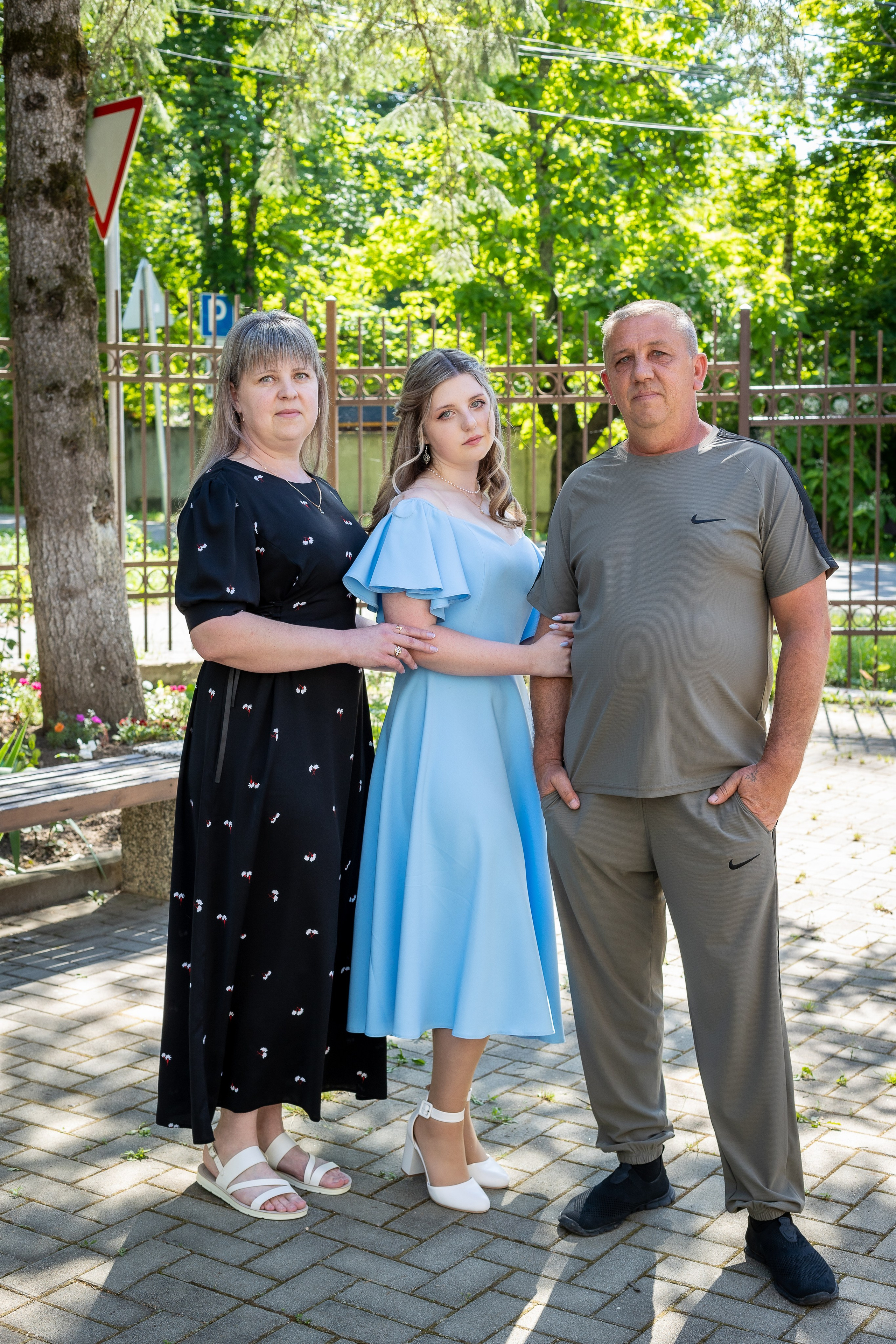 Вручение аттестата 2025. Выпускные альбомы Майкоп, Краснодар Елена Золотарева