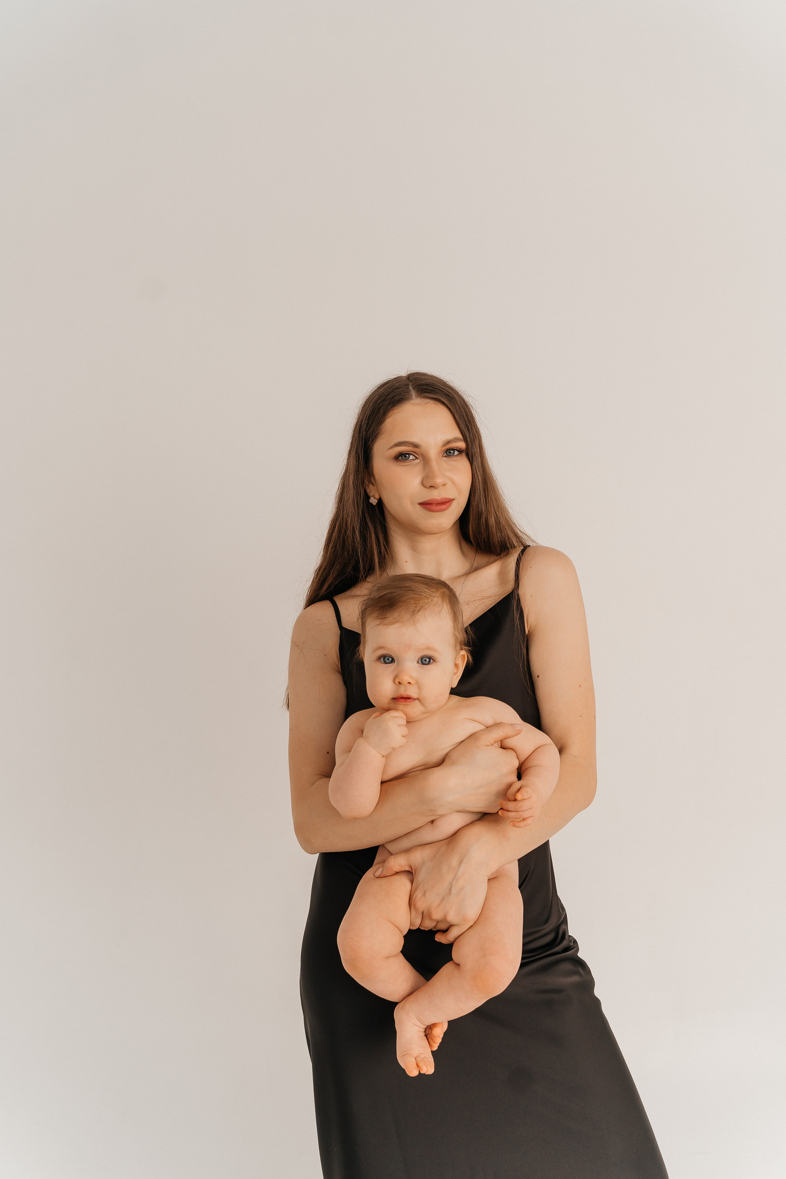 Сережа, Юля, Василиса и Дарина. Волик Мария