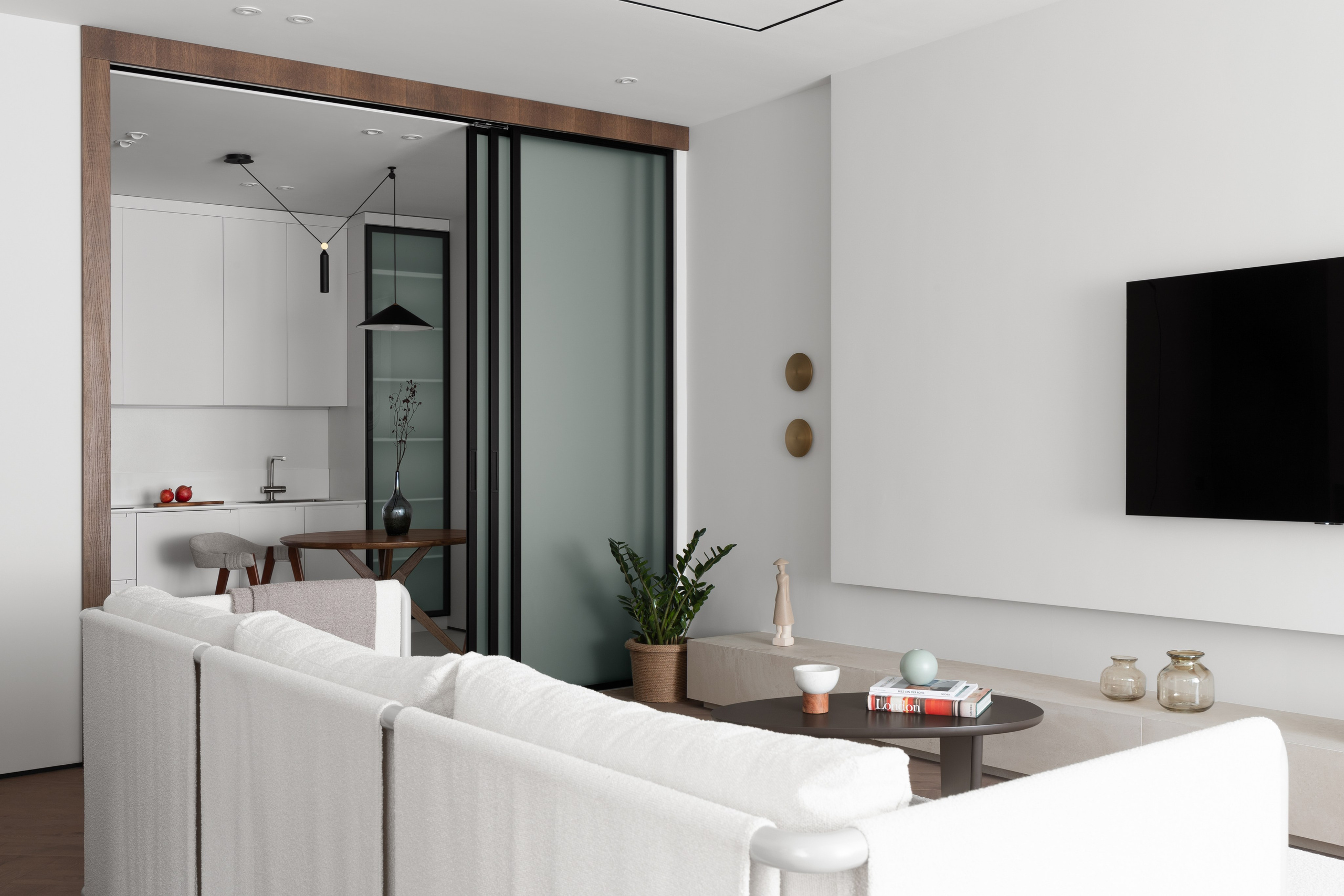  Современные интерьеры в стиле джапанди с дизайнерской мебелью, фотосъёмка интерьера в Алматы.