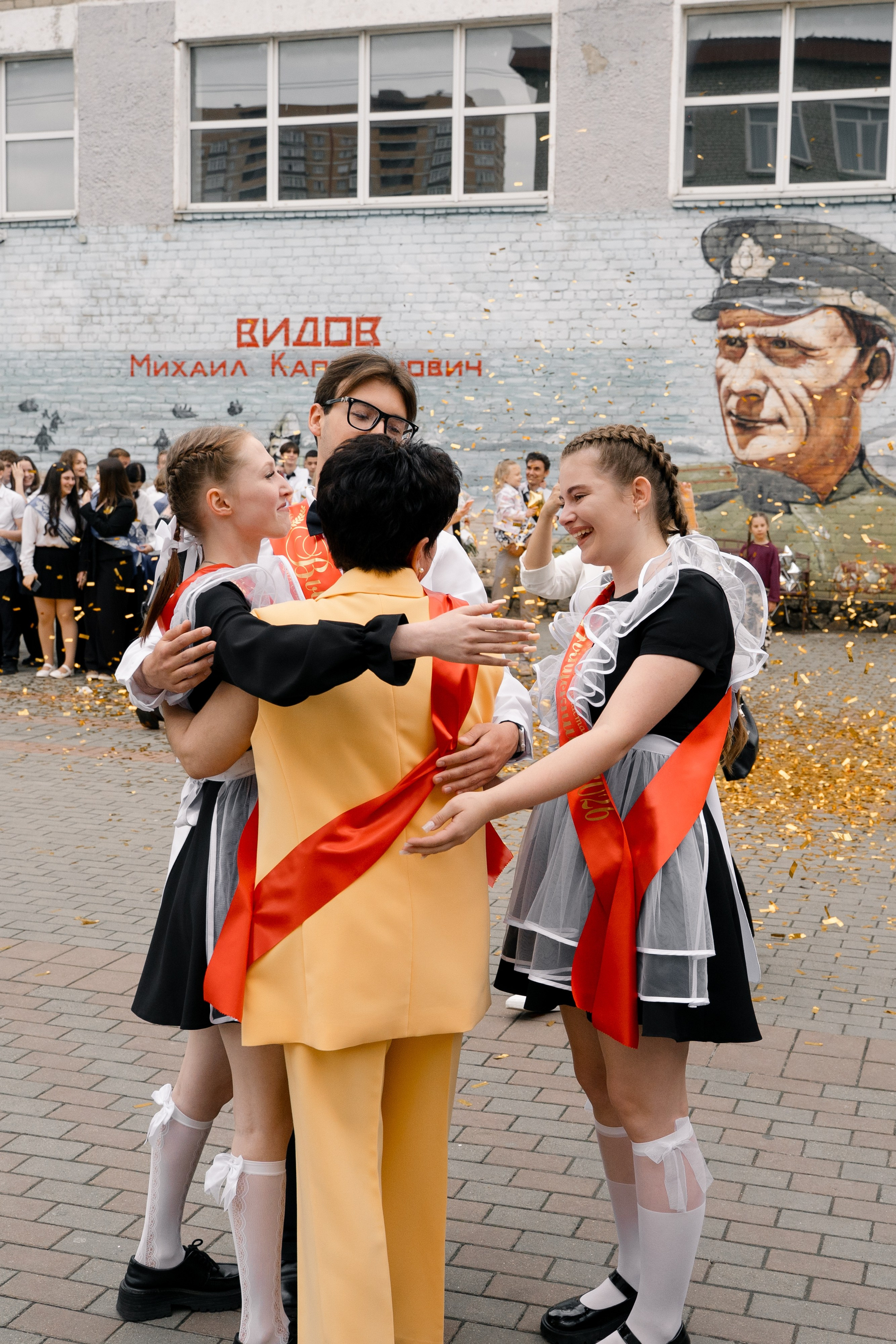 40 Школа последний звонок 2026. Выпускные альбомы Натальи Бутко: Новороссийск, Анапа, Геленджик