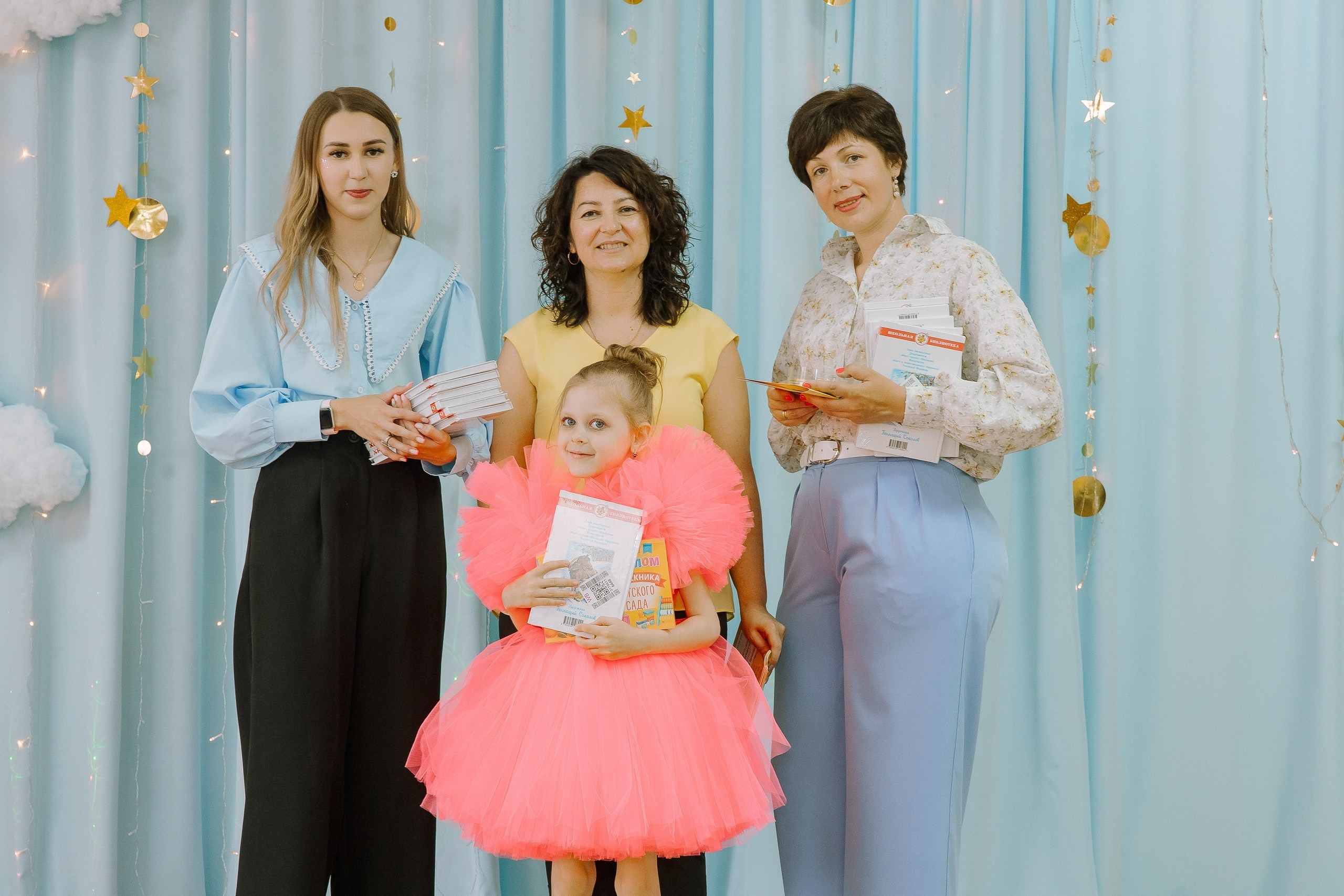 Выпускной в ДС -29. Выпускные альбомы Натальи Бутко: Новороссийск, Анапа, Геленджик