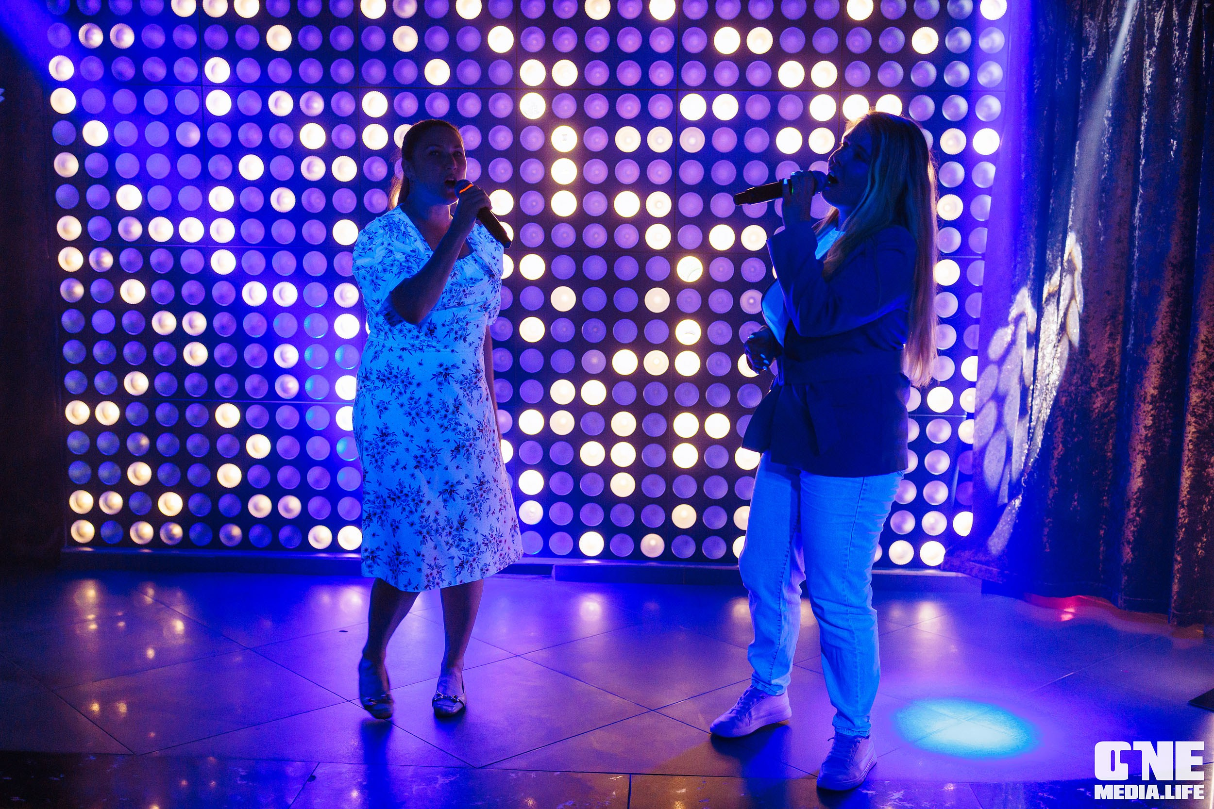 Фоторепортаж из караоке-клуба Эйфория. One Media Life: фоторепортажи, фотоотчеты с мероприятий и заведений