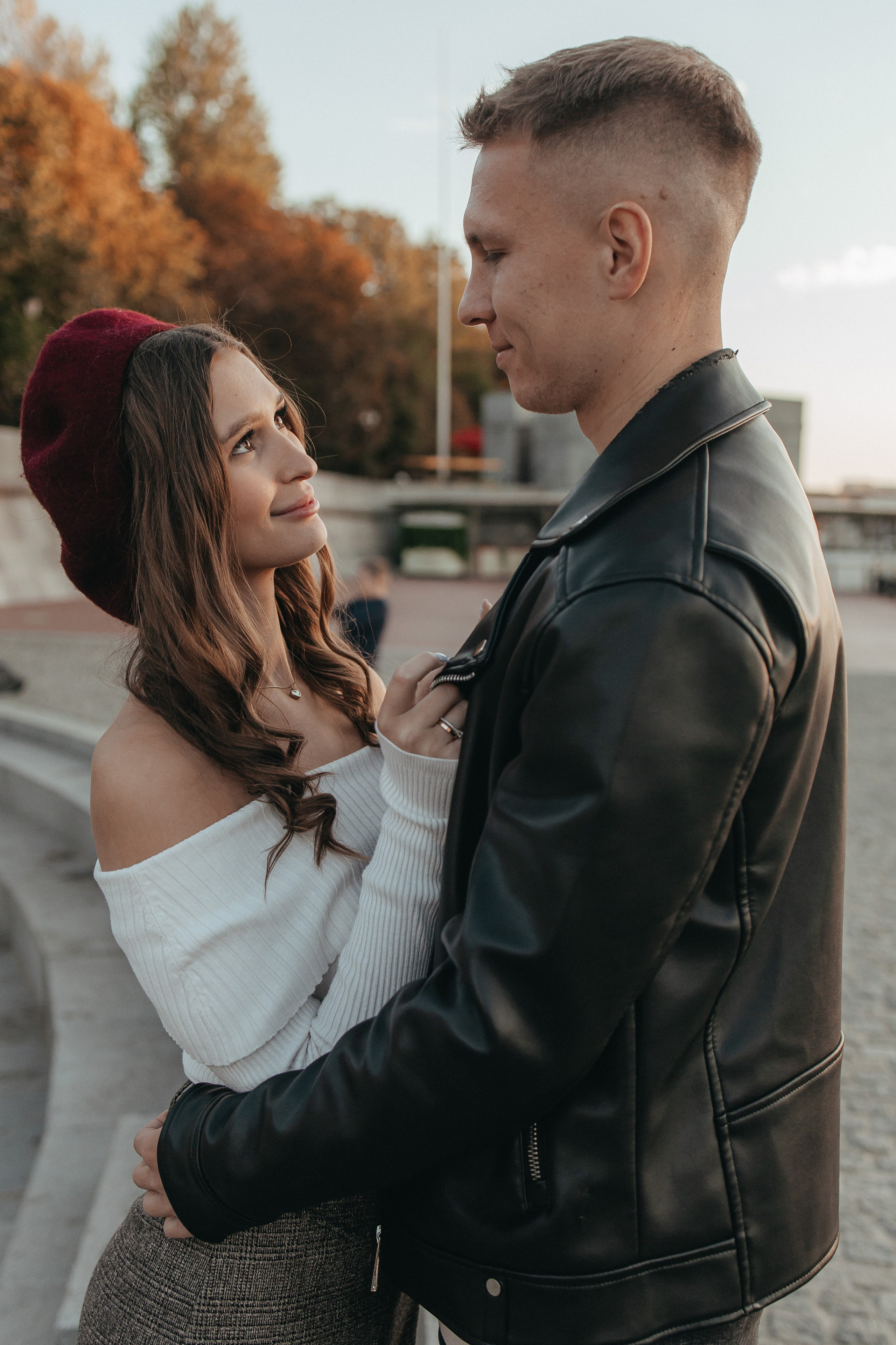 Красивая лавстори в Парке Горького для Вероники и Ивана. Семейный фотограф в Москве, Щелково, Фрязино _ Виктория Степанова