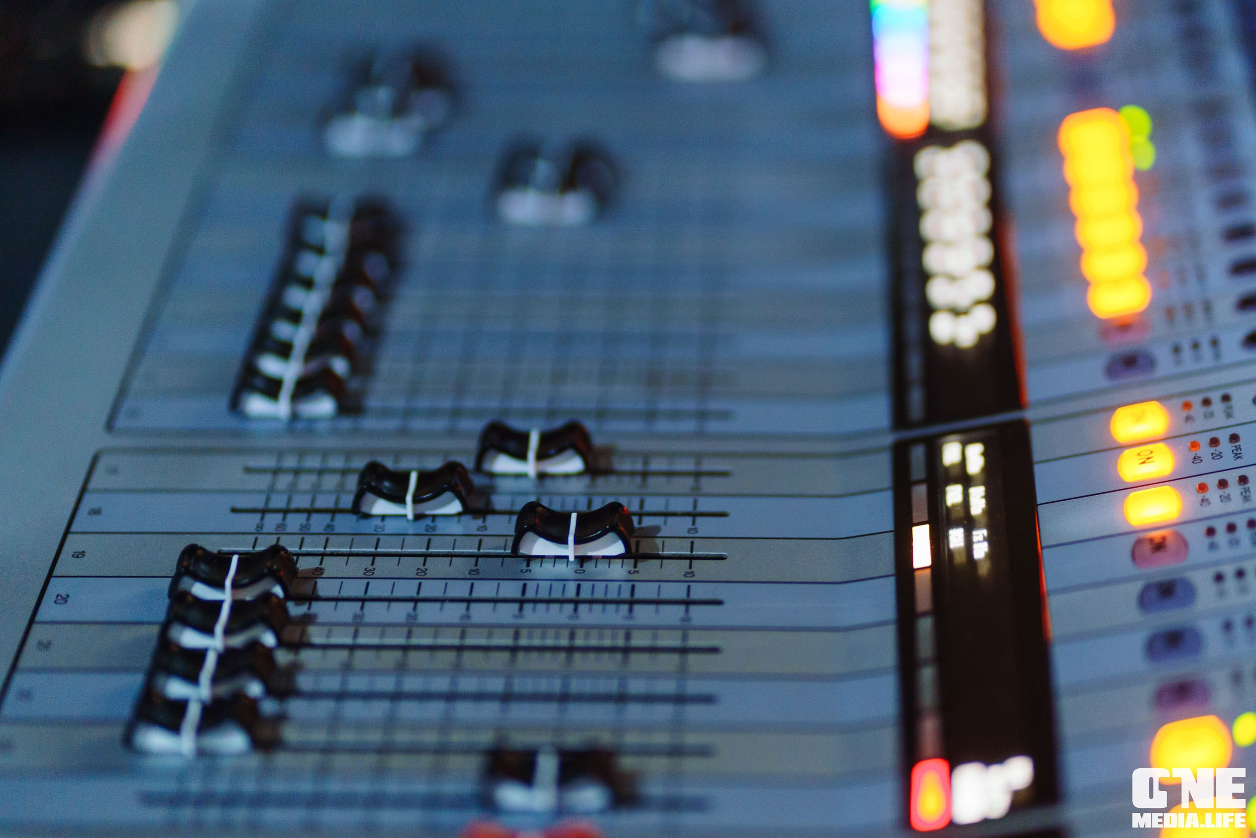 Фоторепортаж из караоке-клуба Эйфория. One Media Life: фоторепортажи, фотоотчеты с мероприятий и заведений