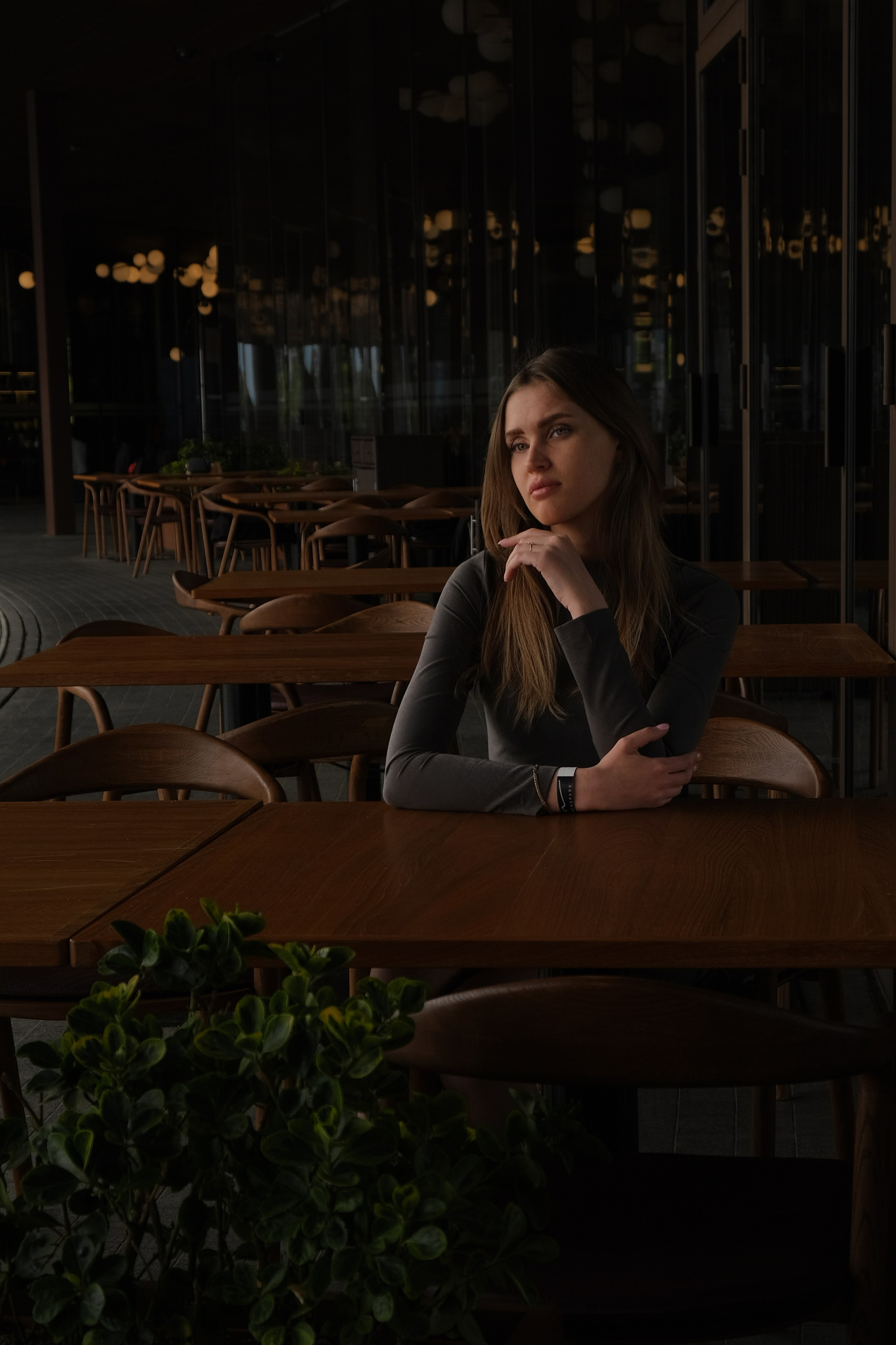 Бизнес портрет, контент-фотограф. Профессиональная фотосъемка в Крыму. Натуральные эмоции и живые кадры. Забронируйте дату прямо сейчас!