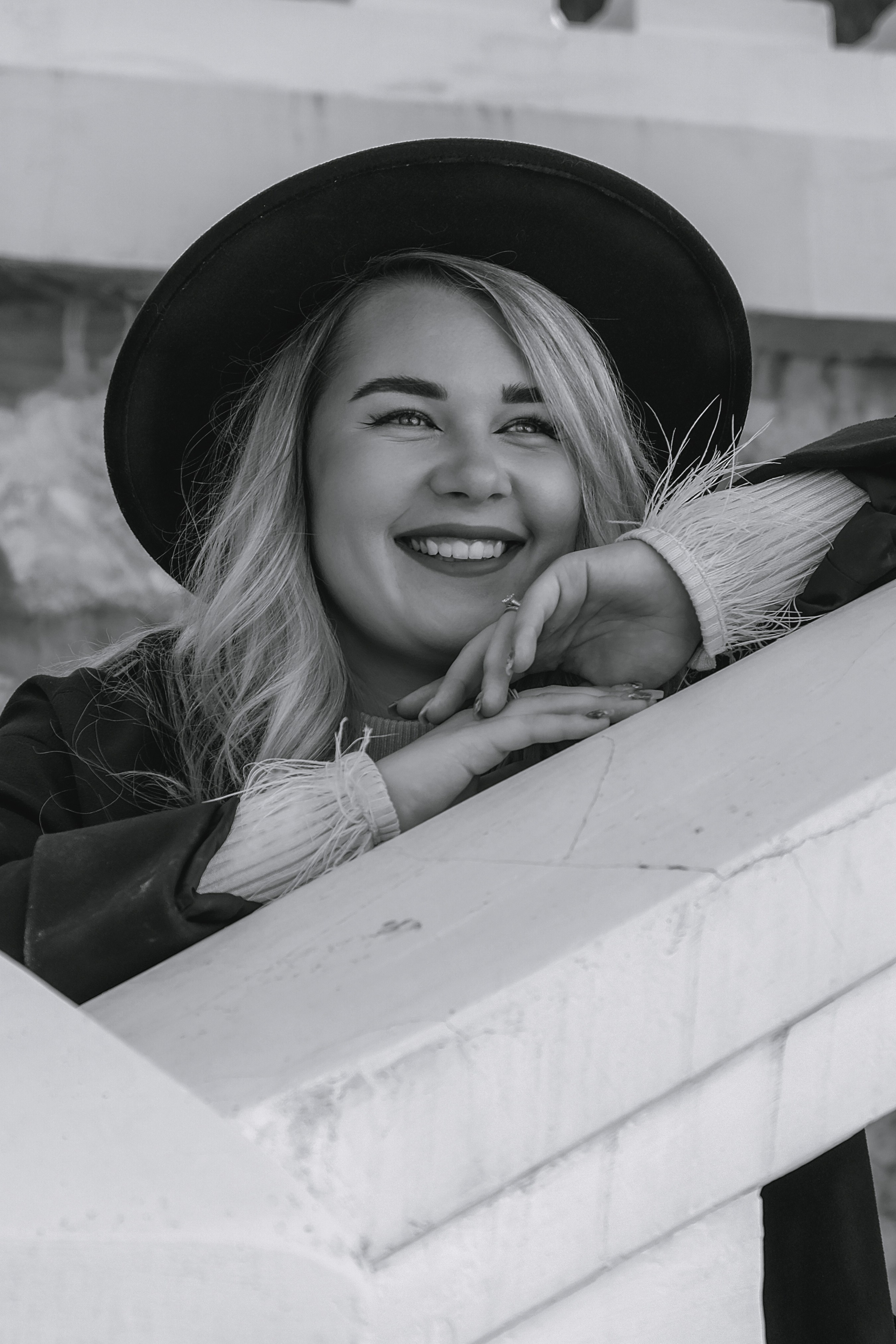 Фотосессия. Центр Севастополя, Суворова , Нахимова, ул. Большая Морская. Профессиональная фотосъемка в Крыму. Натуральные эмоции и живые кадры. Забронируйте дату прямо сейчас!