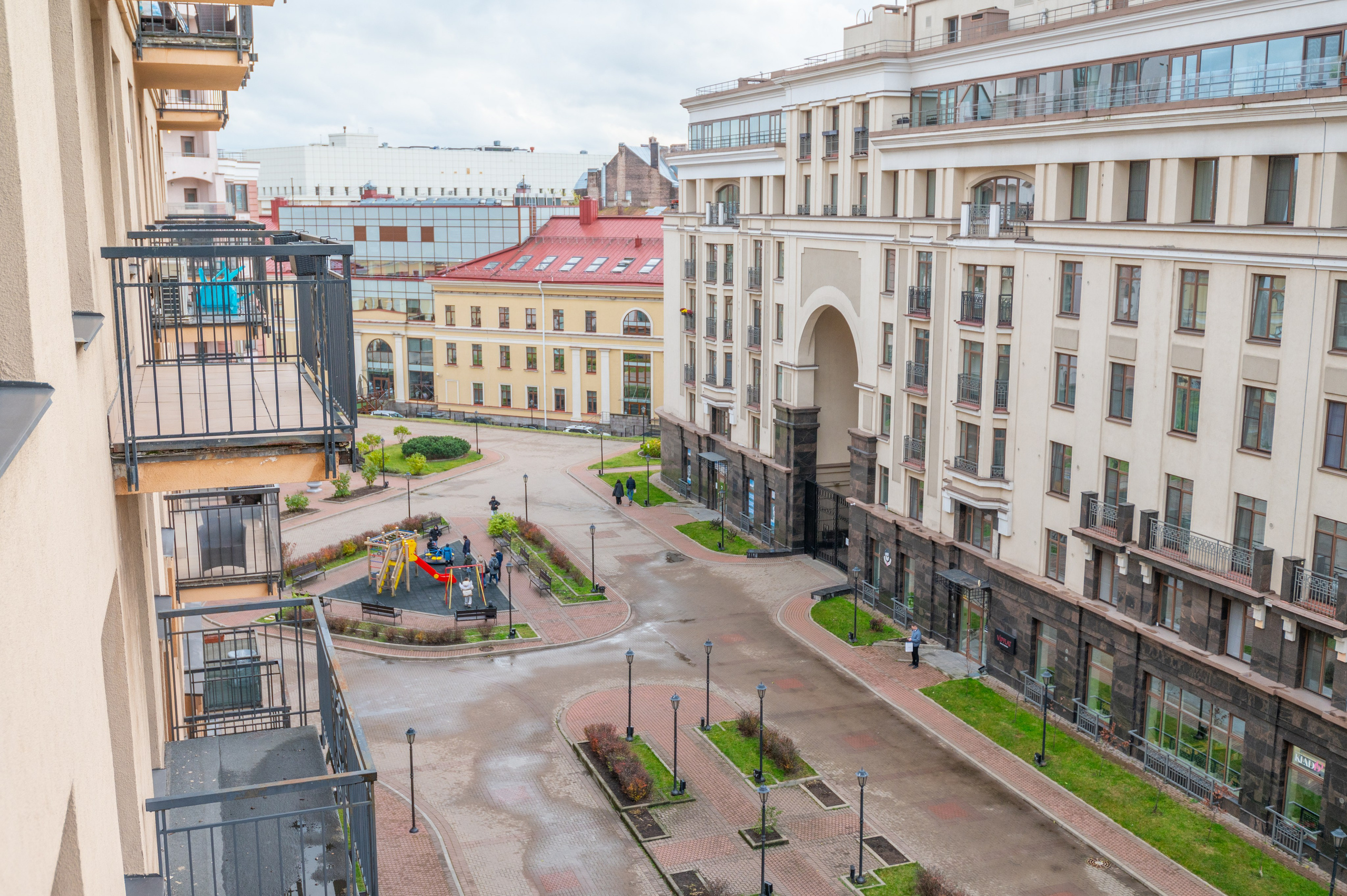 Интерьерное фото объекта недвижимости. Интерьерный фотограф Александр Плотников