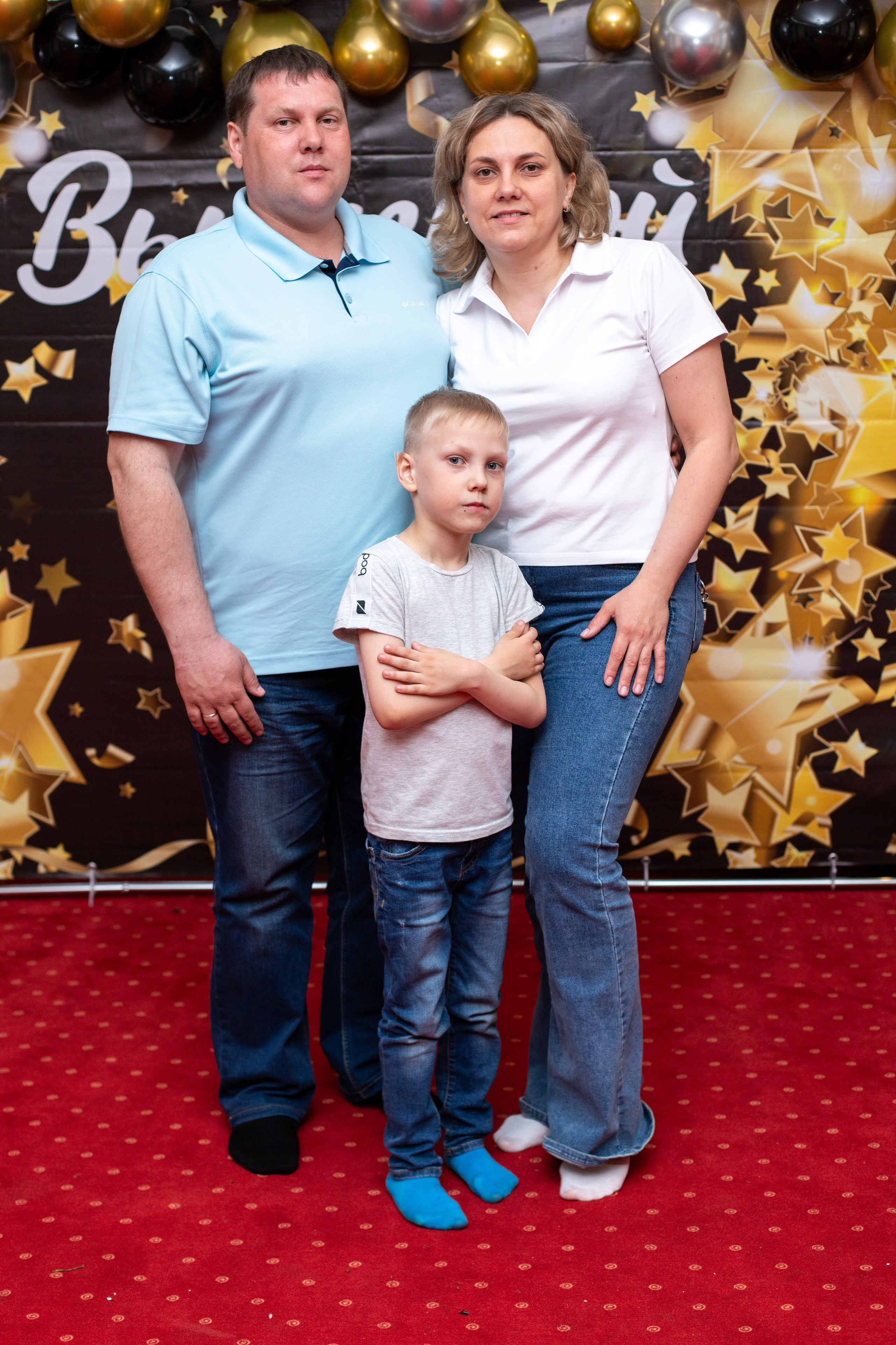 Выпускной 4 класс. Фотосессия под любой запрос в Красноярске. т+79237847111