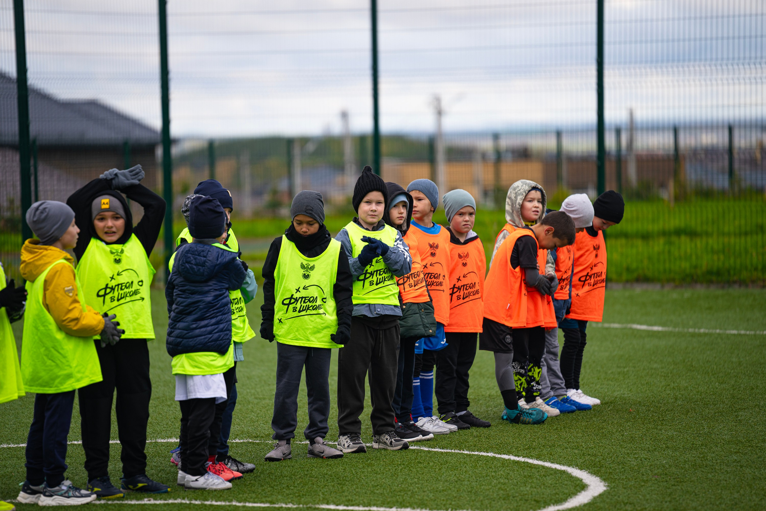 Детский футбол. Республика Татарстан, Высокогорский район, с. Высокая Гора. Свадебный фотограф в Казани, и Зеленодольске Радик Мухаметов
