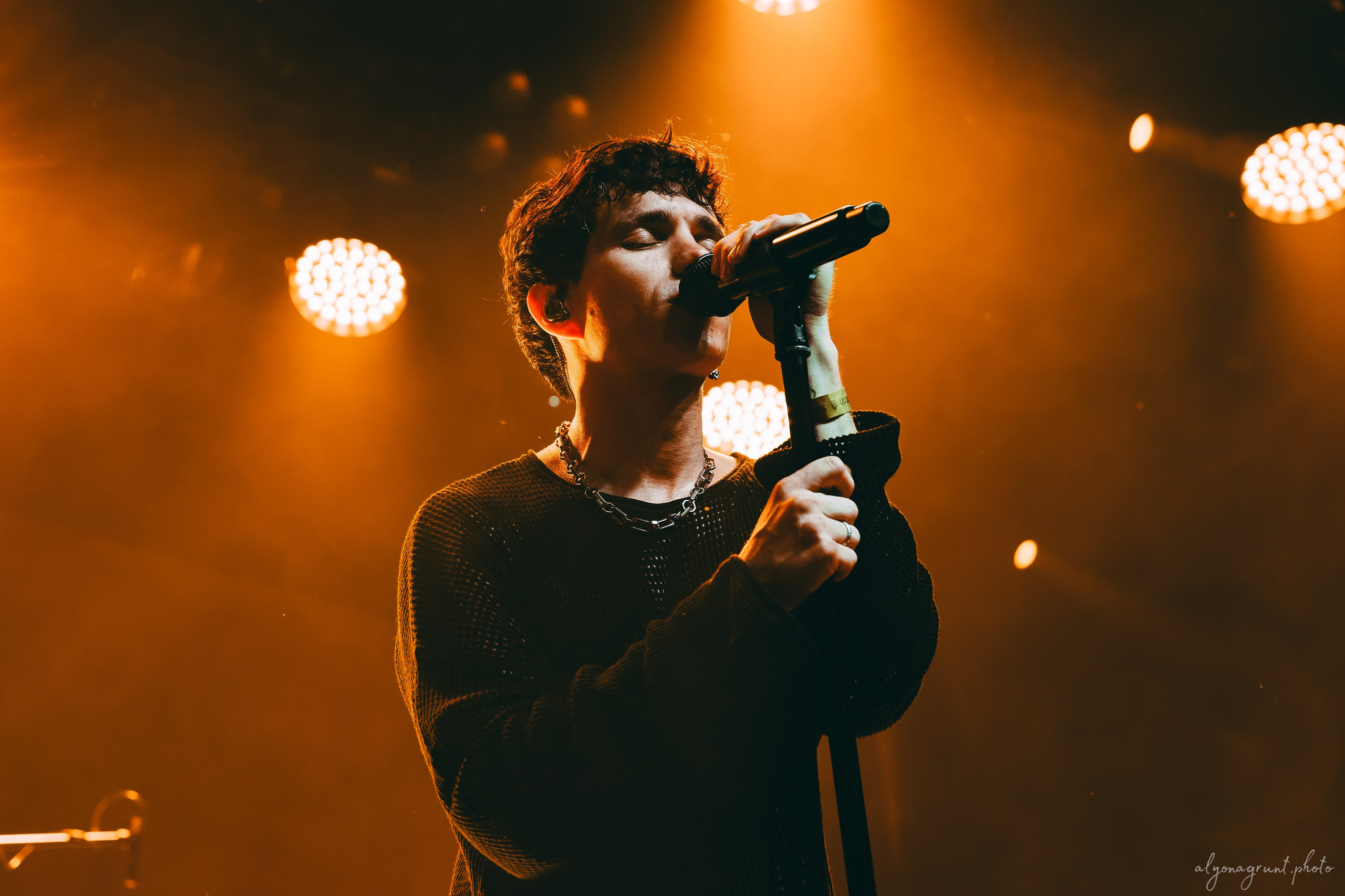 Таймсквер, фоторепортаж, СПБ, Космонавт, 14.11.2025. Алена Адрианова: фотограф в Санкт-Петербурге