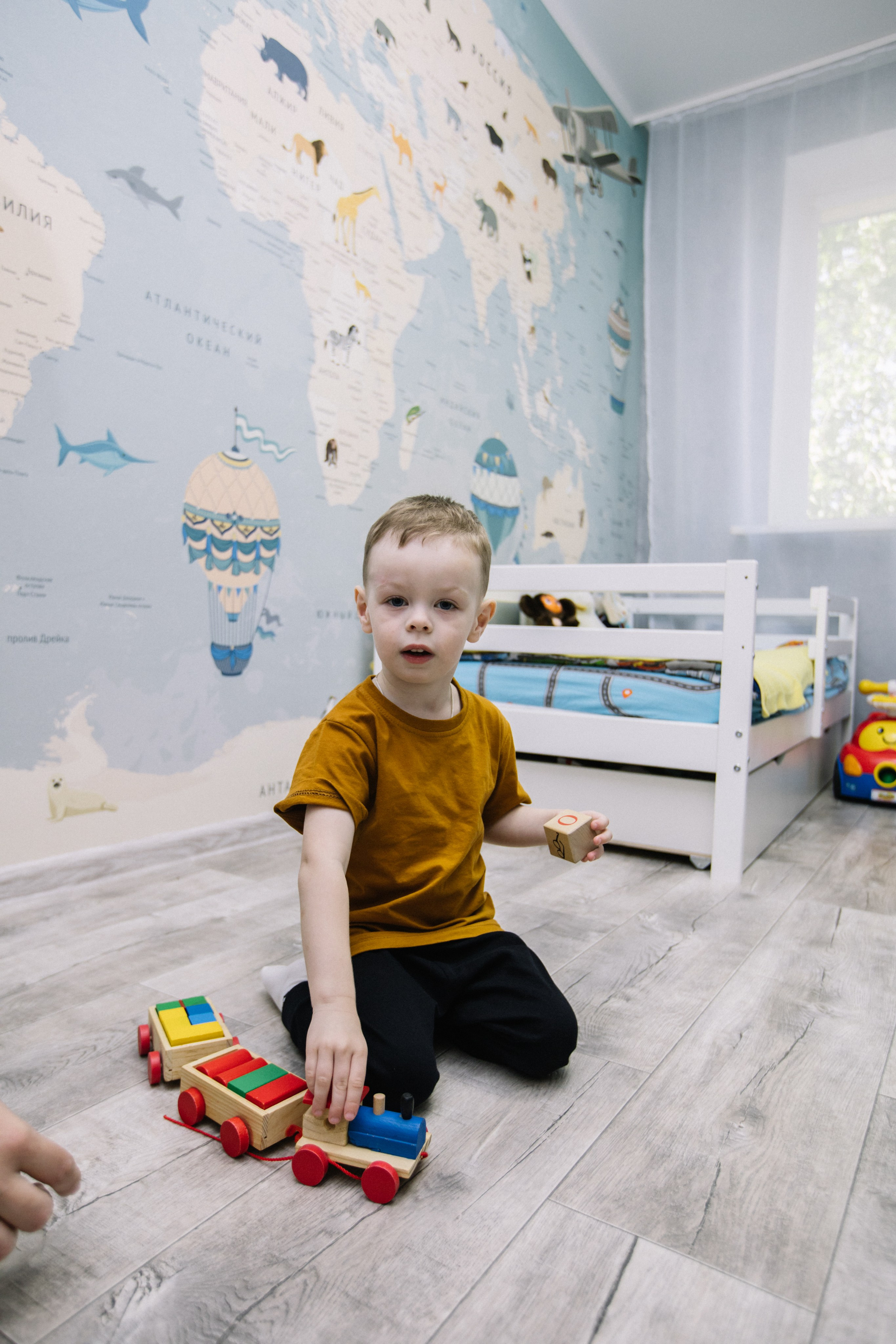 Ярослав + Юля + Егор. Главная