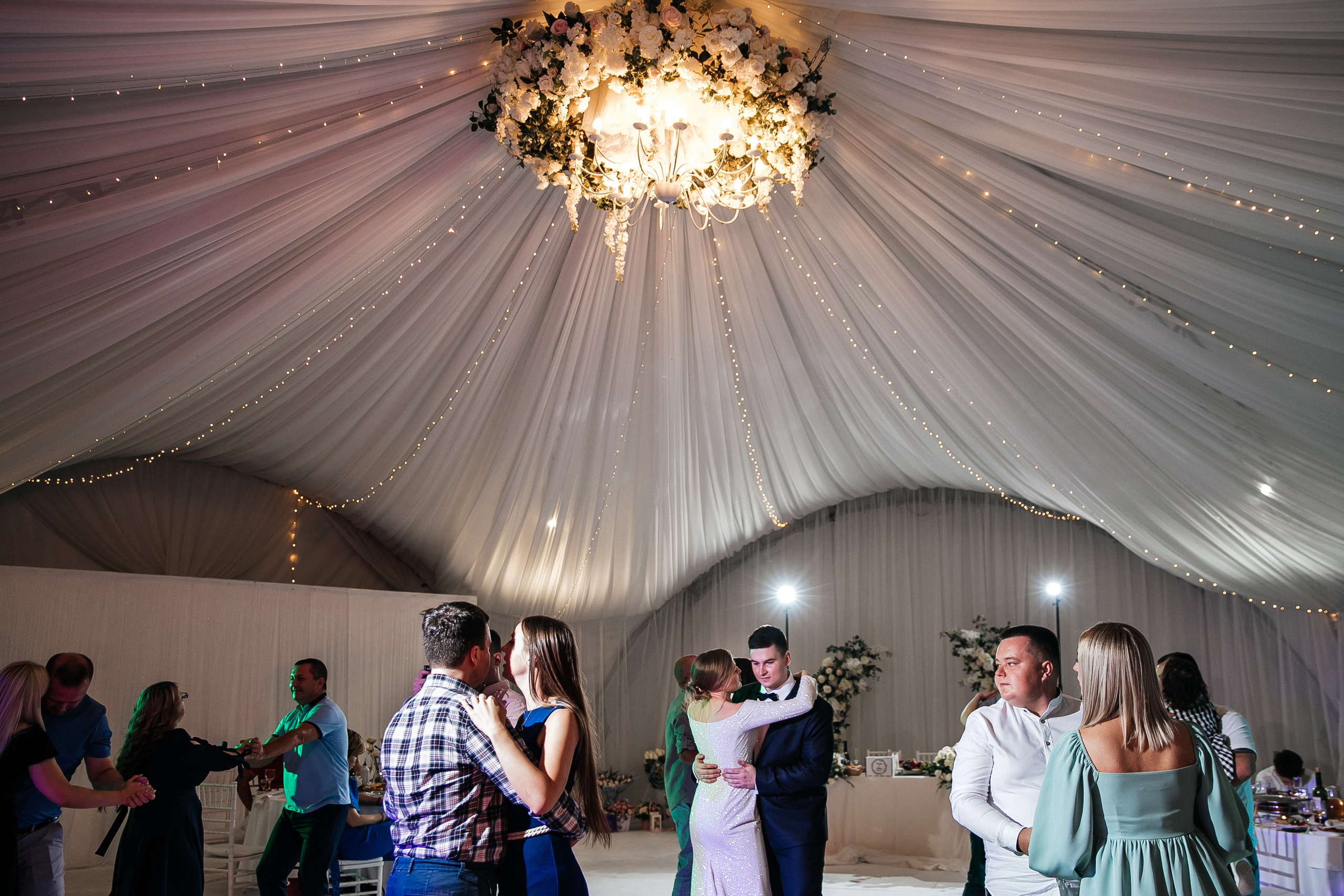 Мария и Артем. Свадебный фотограф и видеограф Когай Дмитрий и Юлия