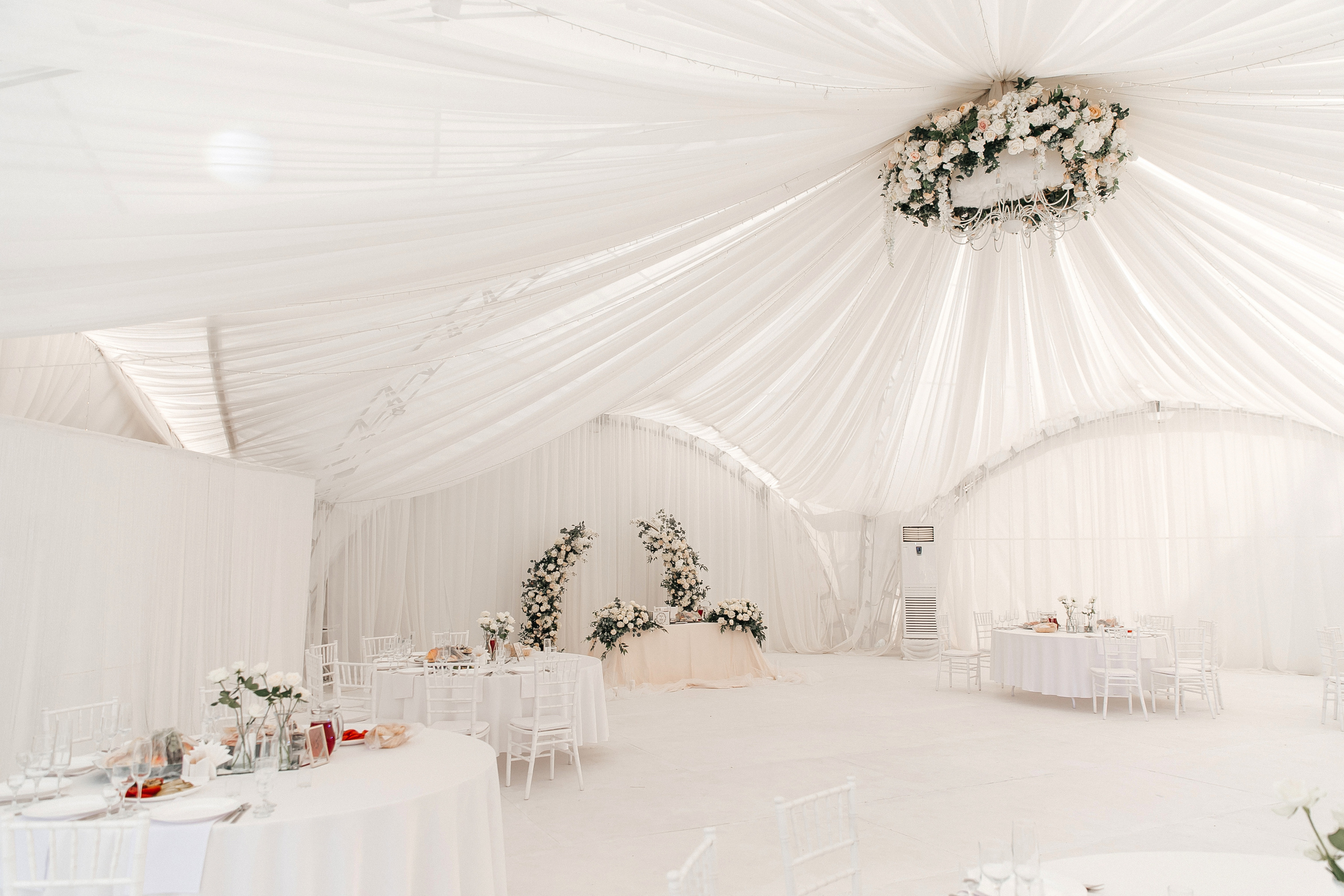 Мария и Артем. Свадебный фотограф и видеограф Когай Дмитрий и Юлия