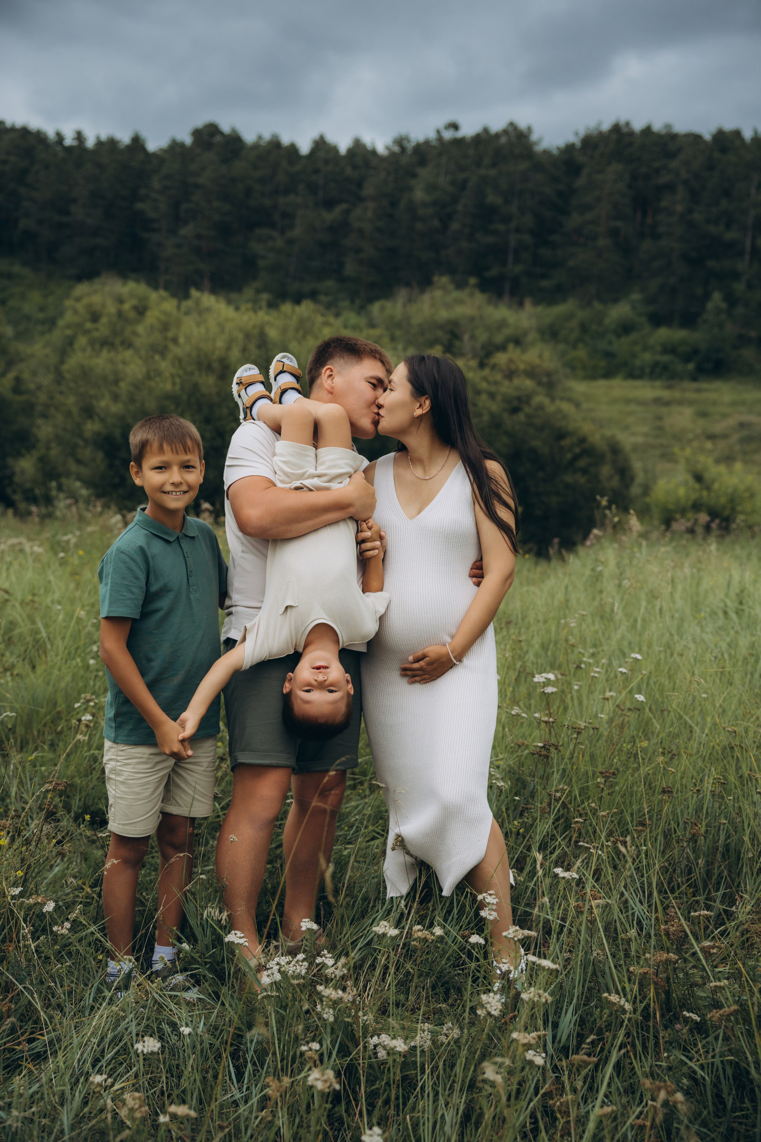 За час до дождя. Свадебный, семейный фотограф в Иркутске Светлана Макаричева