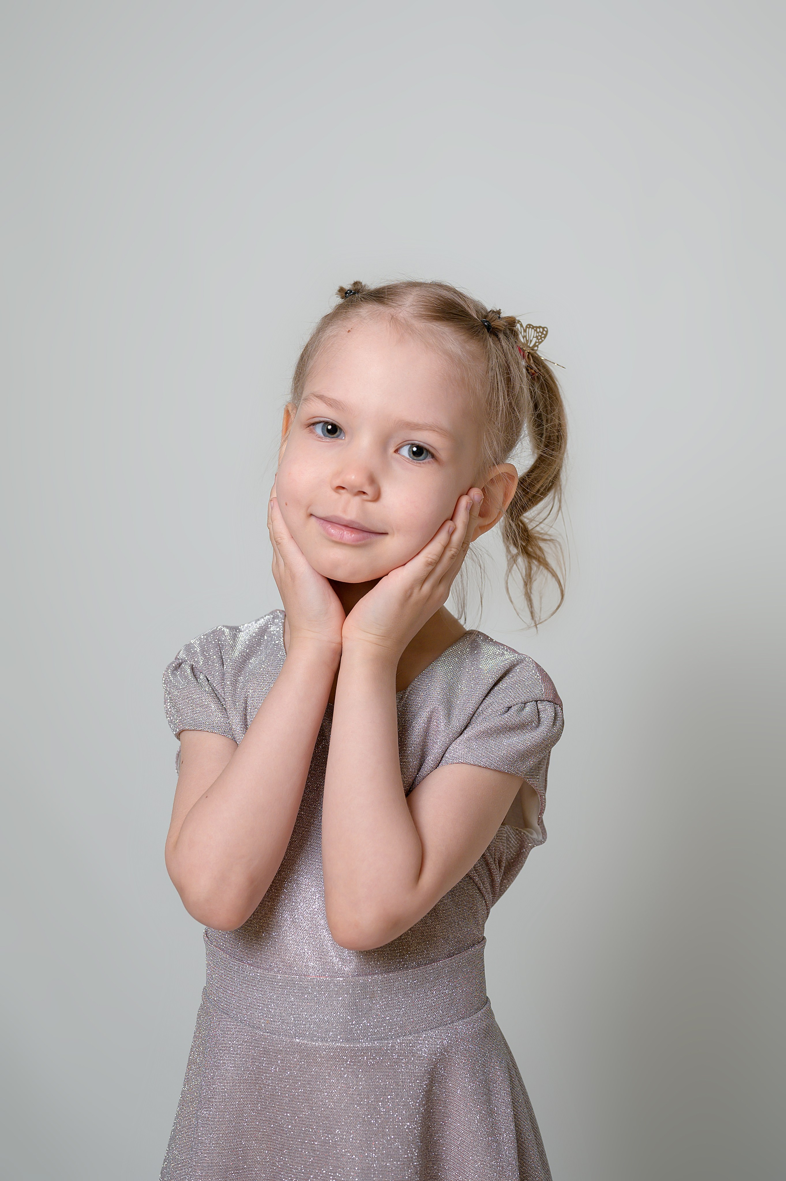 Д/с № 3к3 группа «Звёздочки» (индивидуальный дизайн книги). Фотограф новорожденных, семейный детский в Тюмени Татьяна Морозова