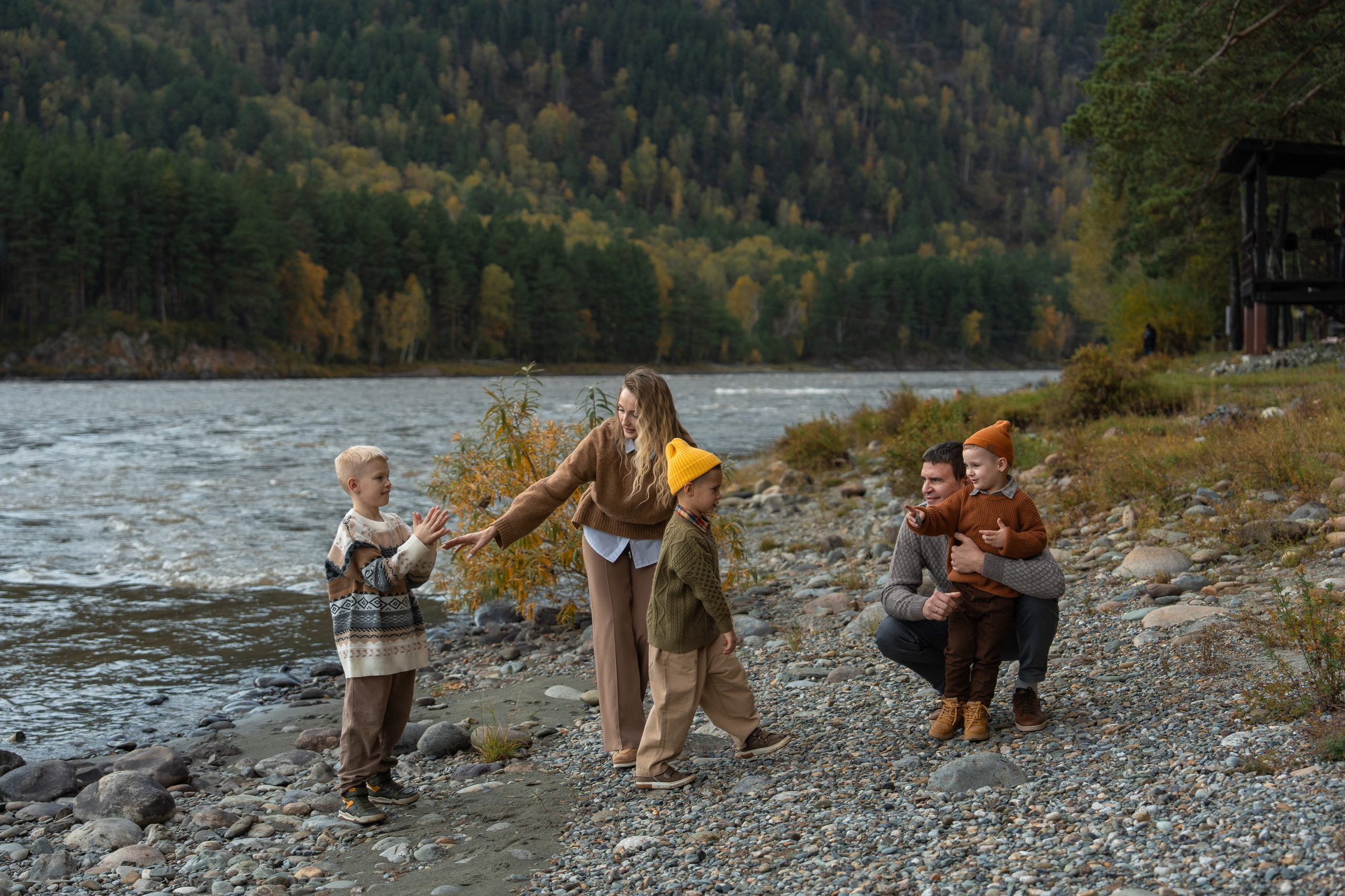 Семейная фотосессия в Москве для большой семьи. Свадебный фотограф в Москве Анна Полушина