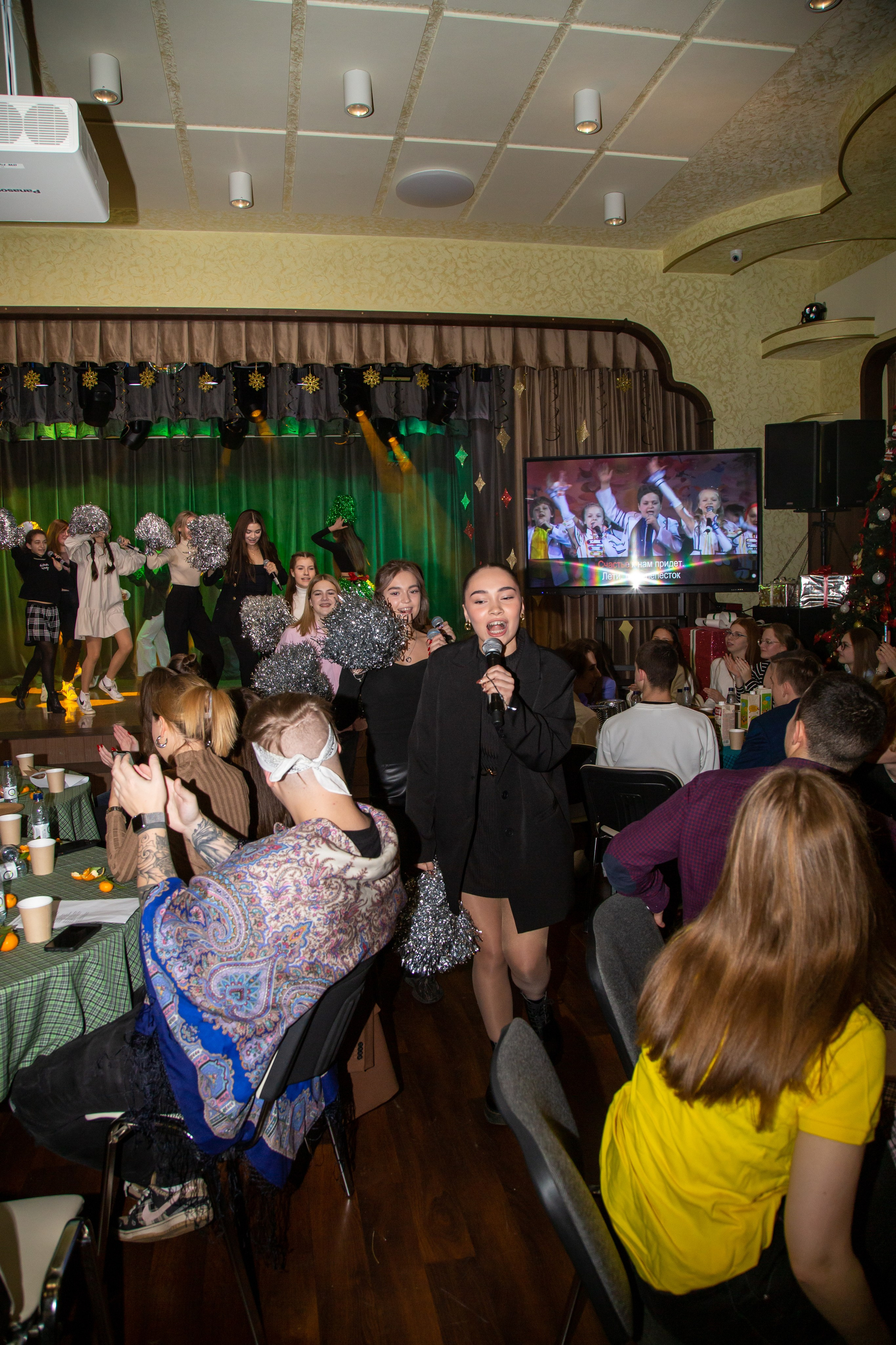 Репортажная съёмка для Домисольки на новый год. «Студия DRONAVT`s» — видеосъёмка и фотография г. Москва