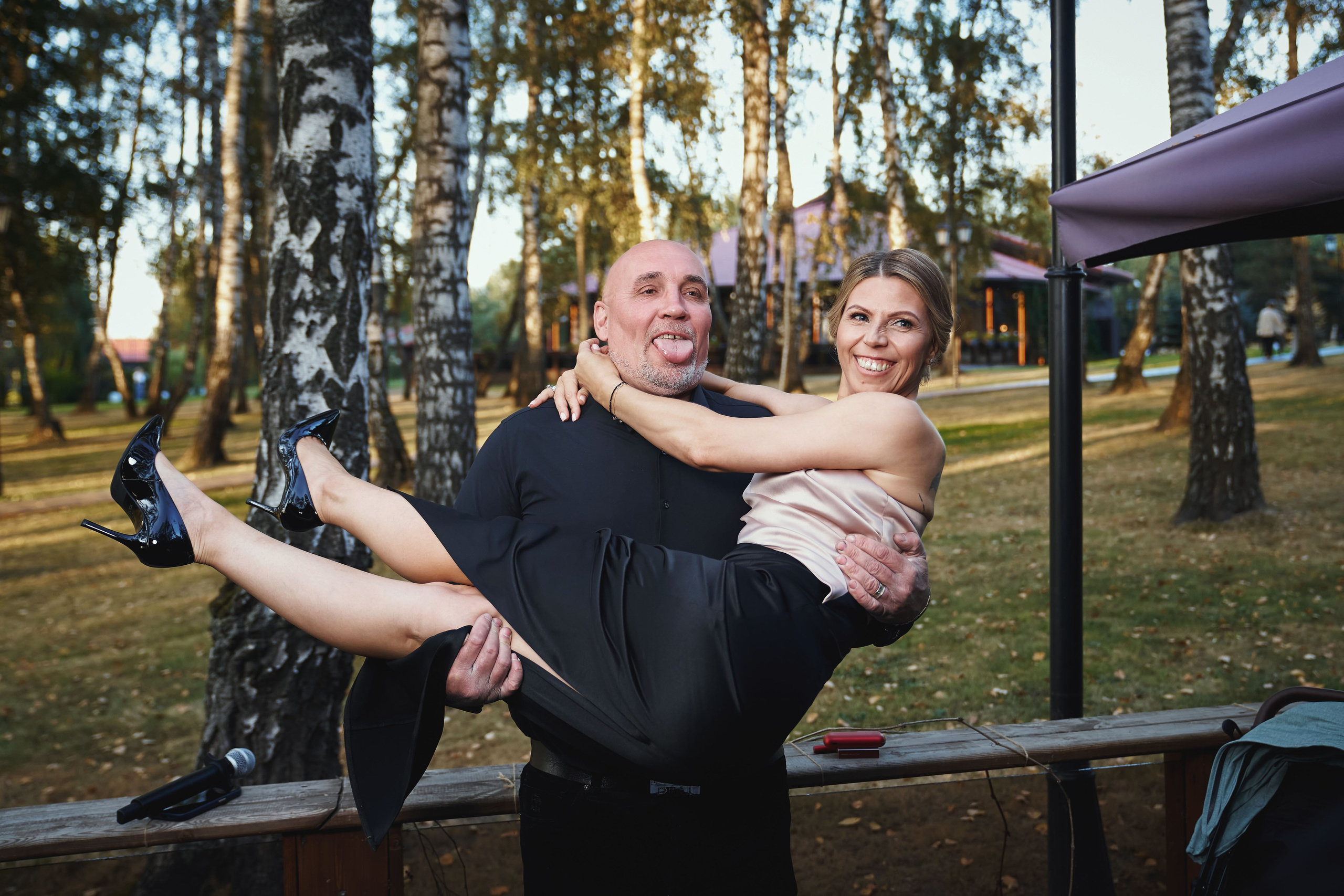 Свадьба Николая и Ирины в Золотом сазане, большая беседка