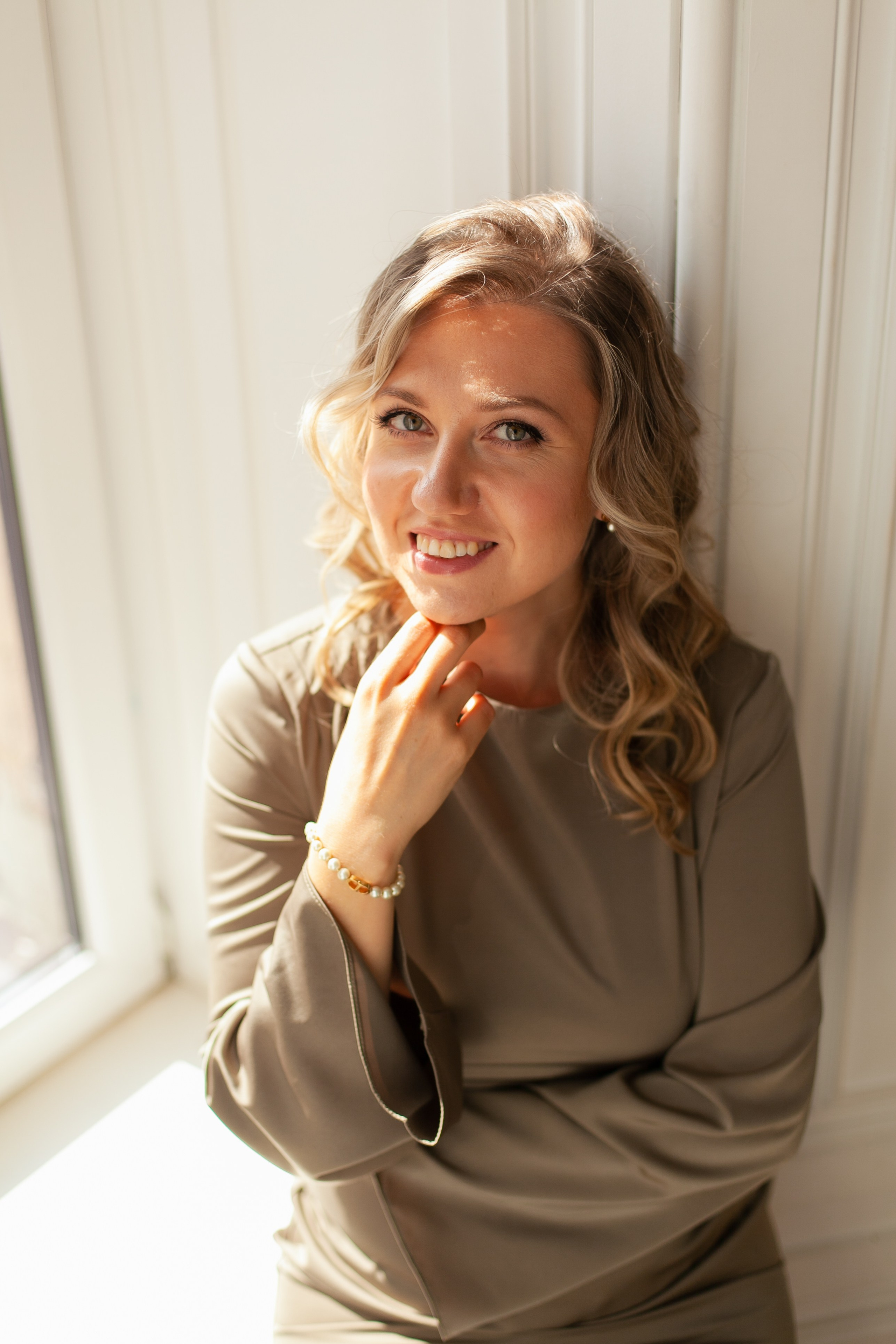 Контент для психолога, коуча, телесного терапевта. Контент фотограф Саша Логвиненко