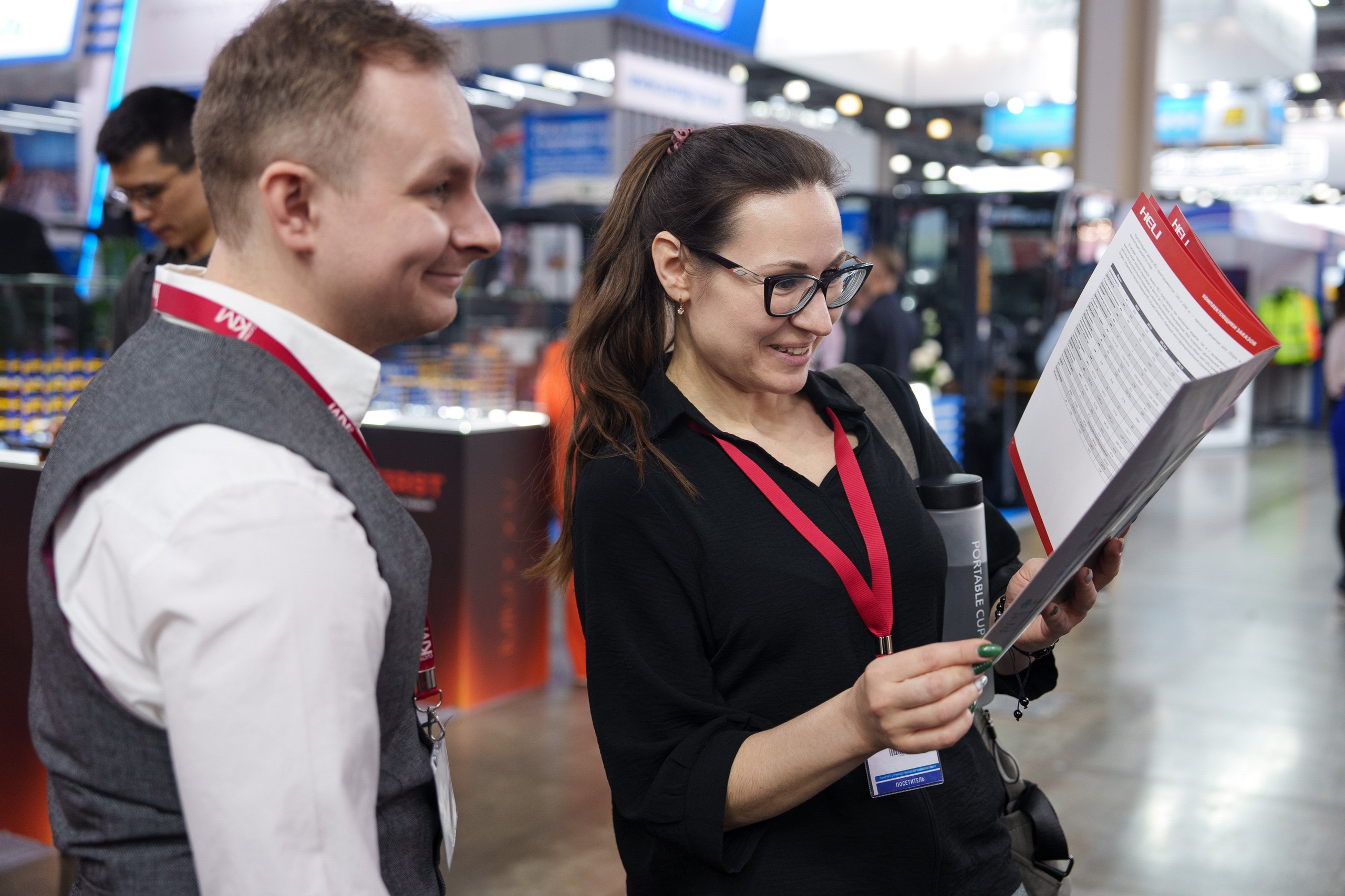 HELI. Стенд в Крокус Экспо. Фотограф Саша Блюз