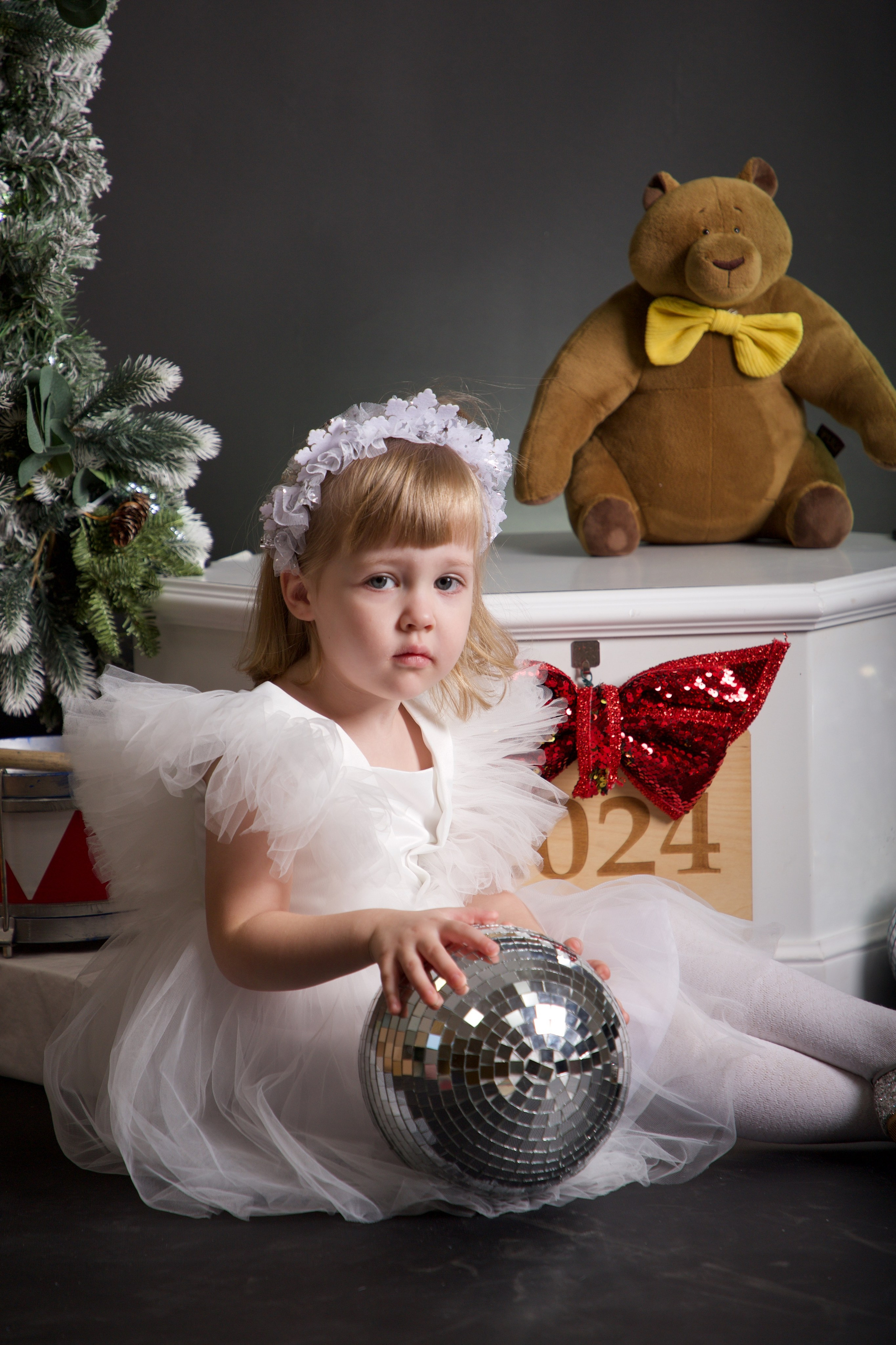 Студийная съёмка. Школьные выпускные альбомы в Москве Марина Николаева