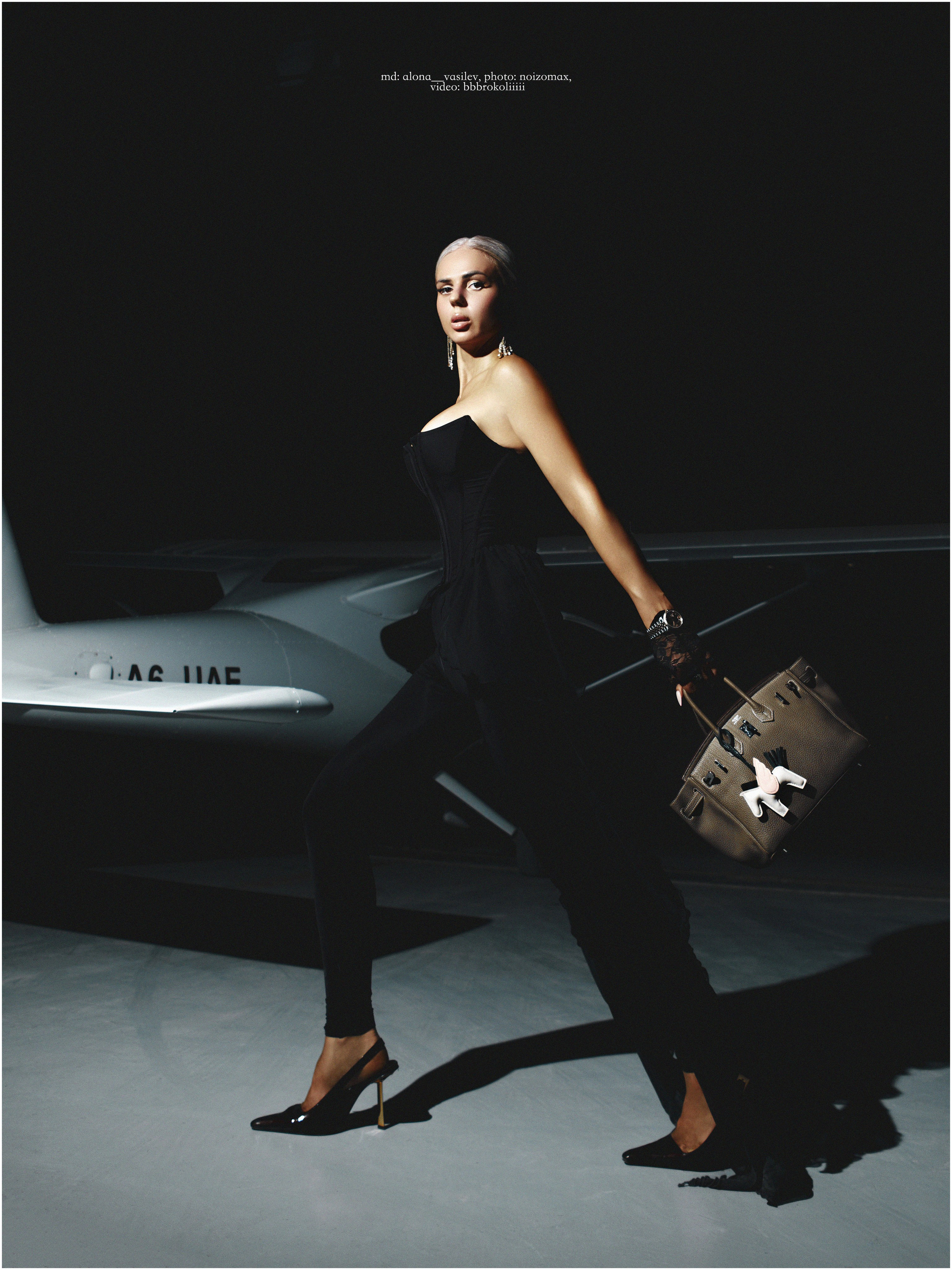 Фотограф Москва. NOIZOMAX Художественный фотограф в Дубай