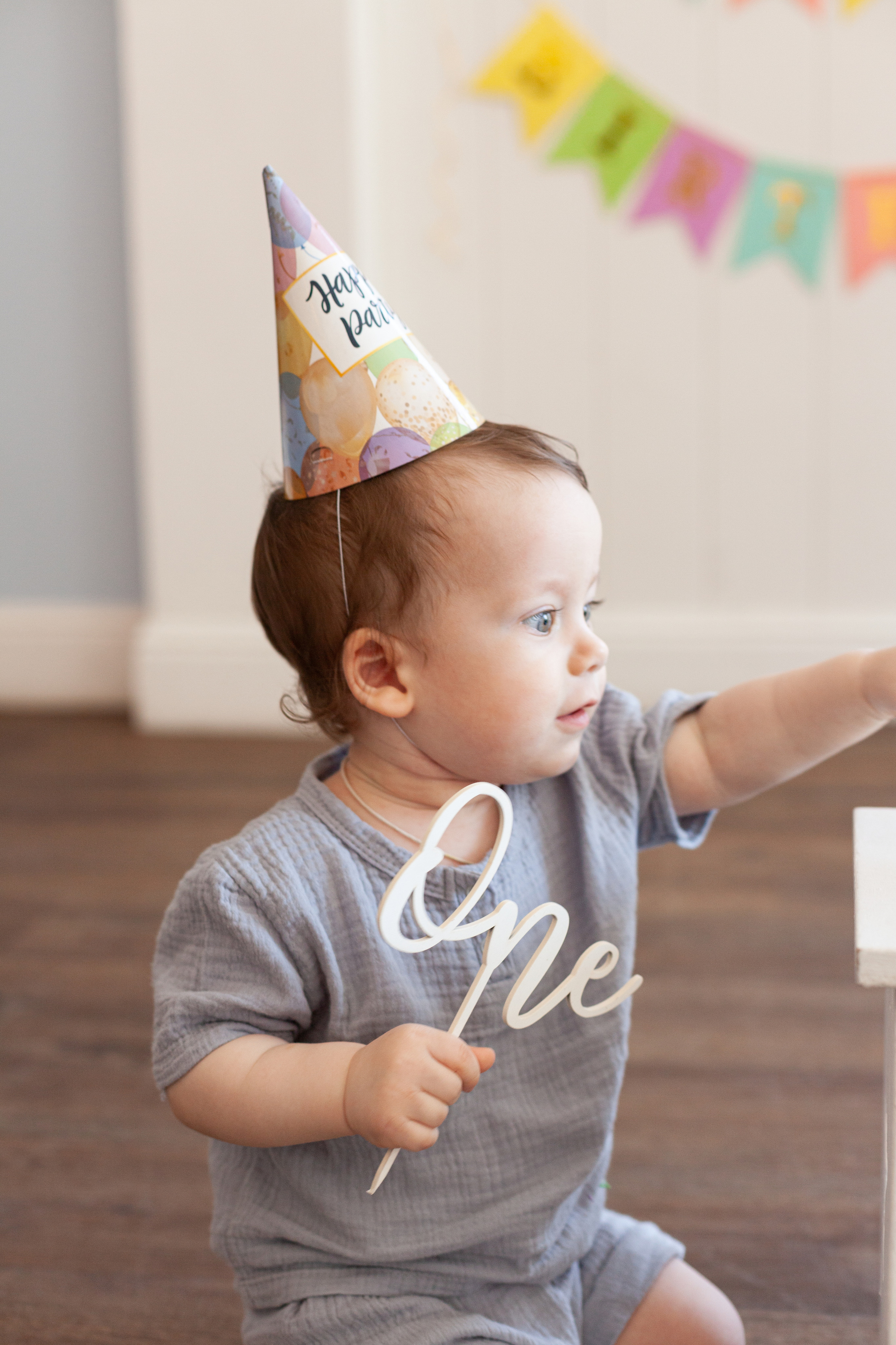 Студийная фотосессия годовасика с семьей. Детский и контент фотограф Надя Волкова Санкт-Петербург