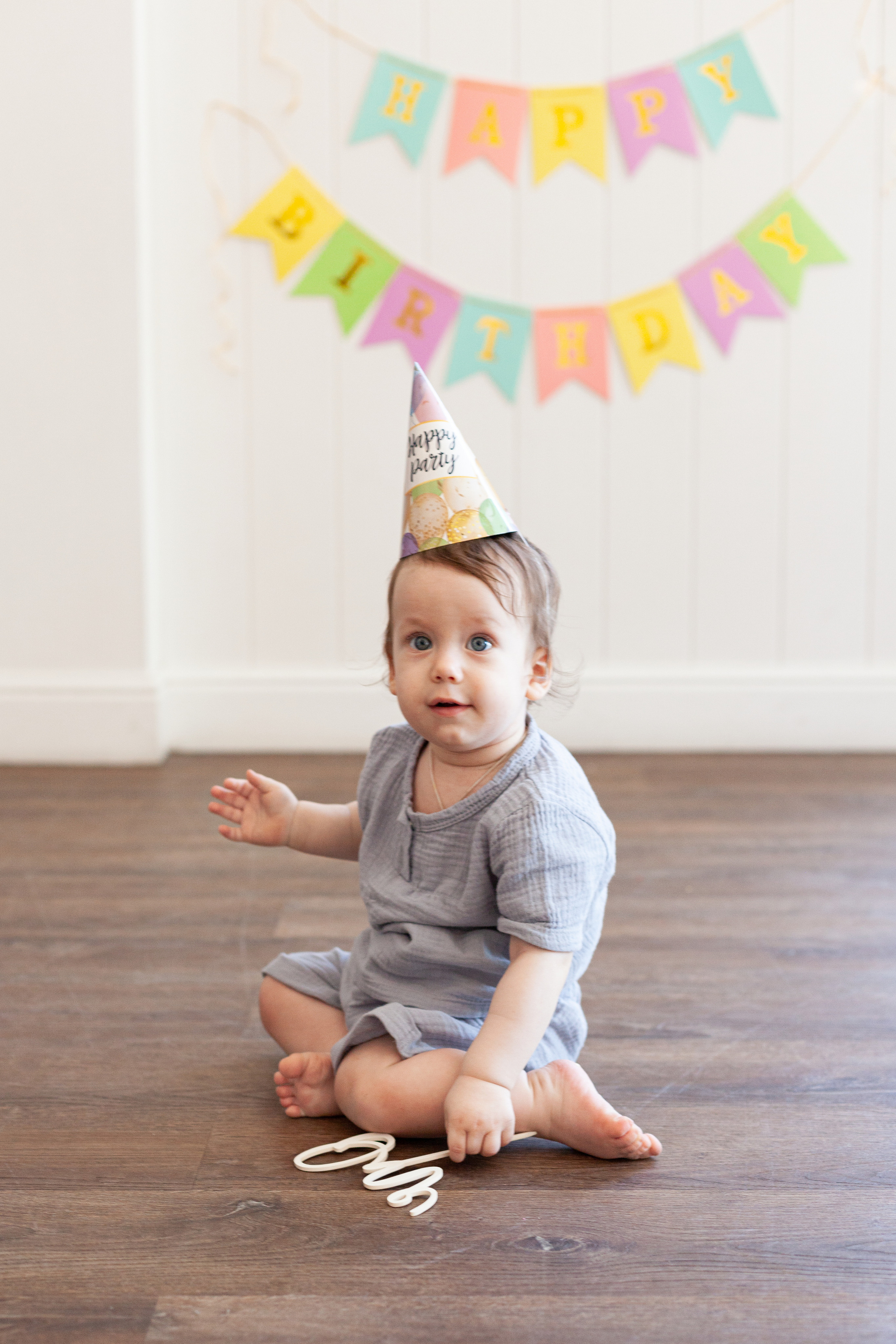 Студийная фотосессия годовасика с семьей. Детский и контент фотограф Надя Волкова Санкт-Петербург