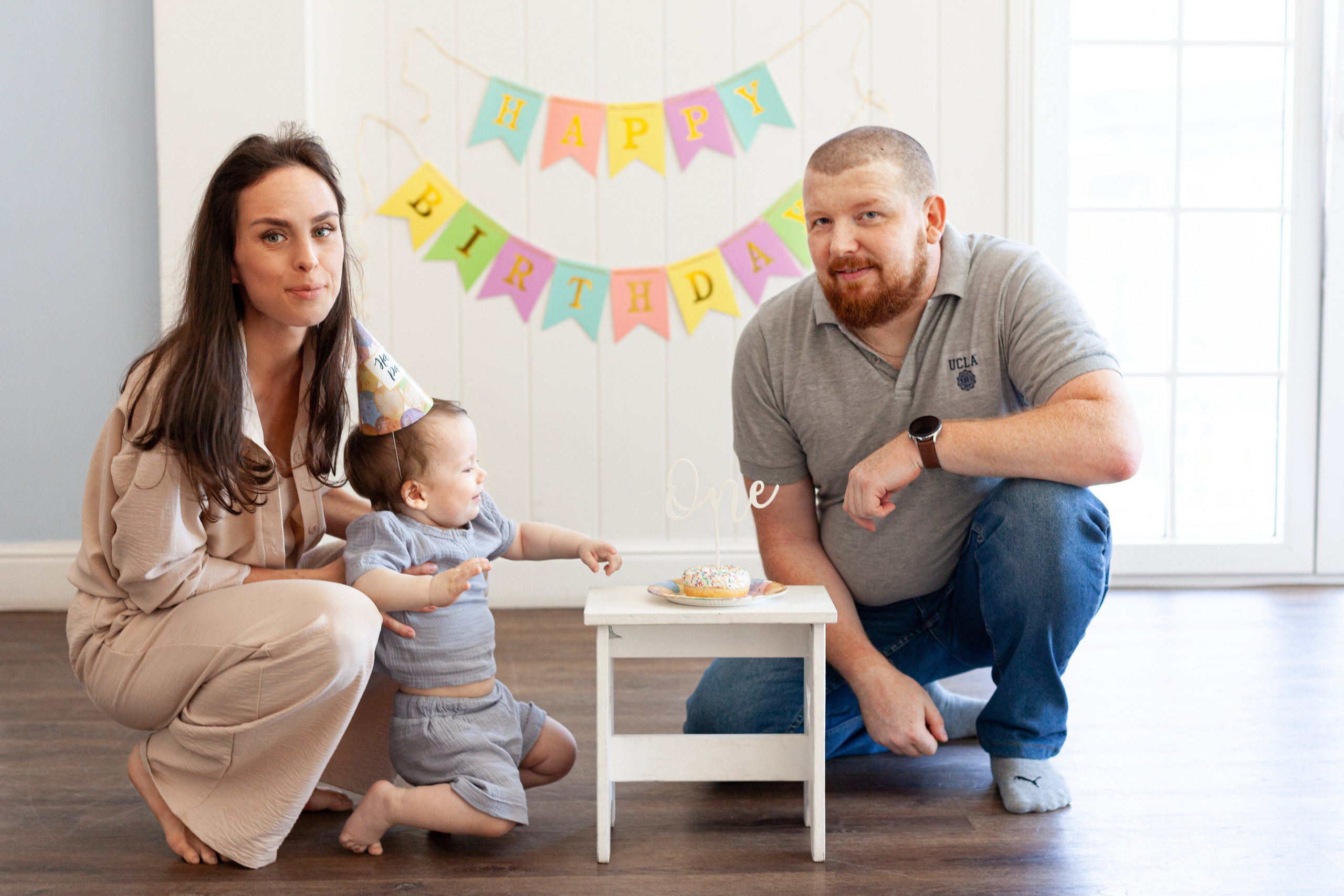 Студийная фотосессия годовасика с семьей. Детский и контент фотограф Надя Волкова Санкт-Петербург