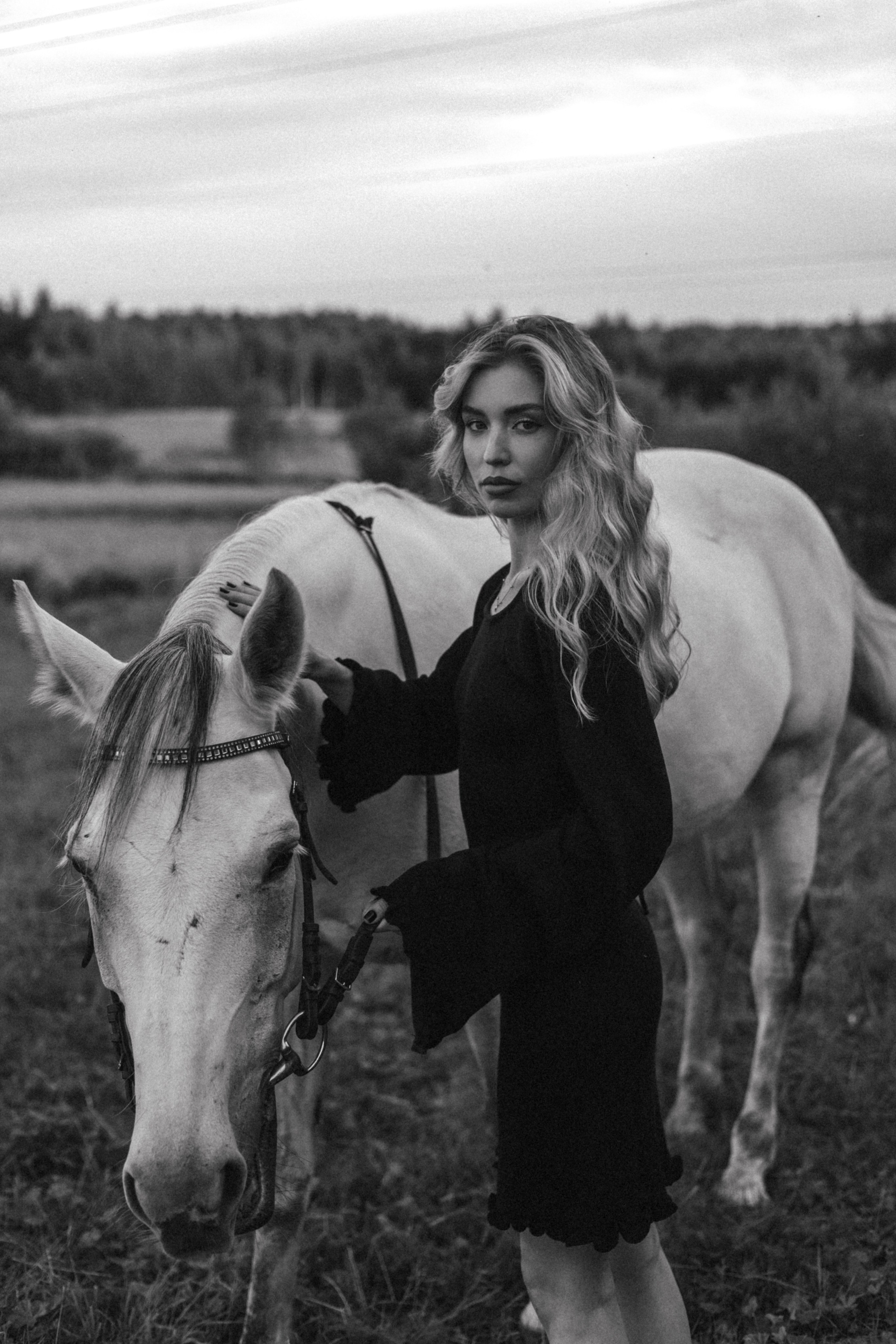 Александра. Главная