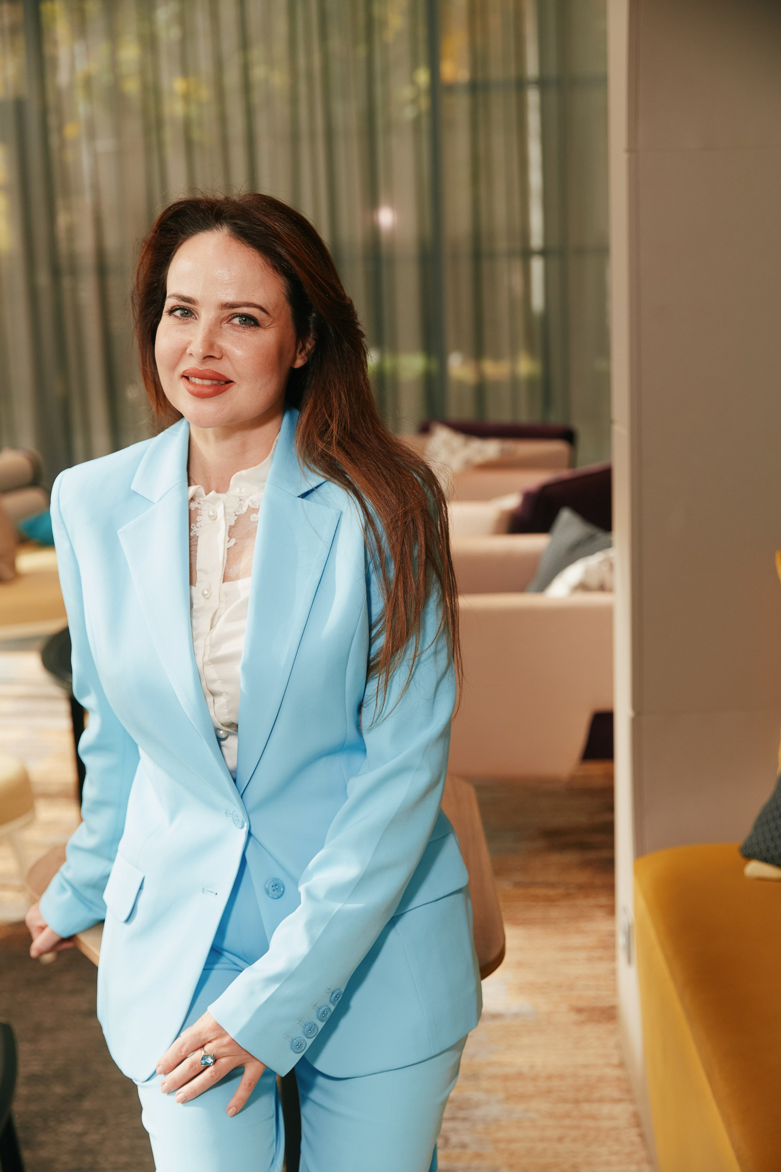 Современная женщина в Hilton 26.10. Свадебный репортажный фотограф краснодар максим дремов дрёмов фотосессия студия цена