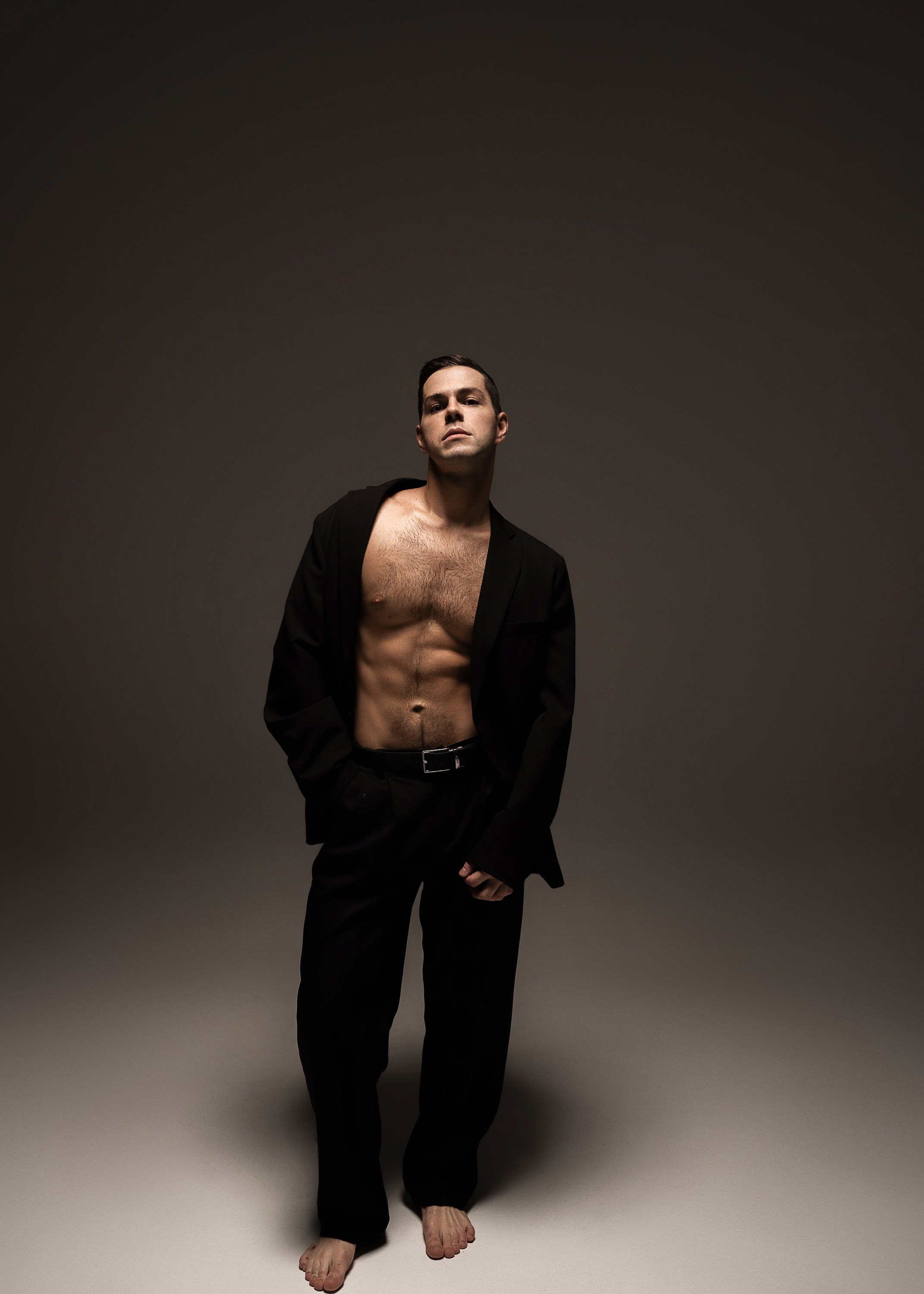 ДМИТРИЙ. Женский портрет