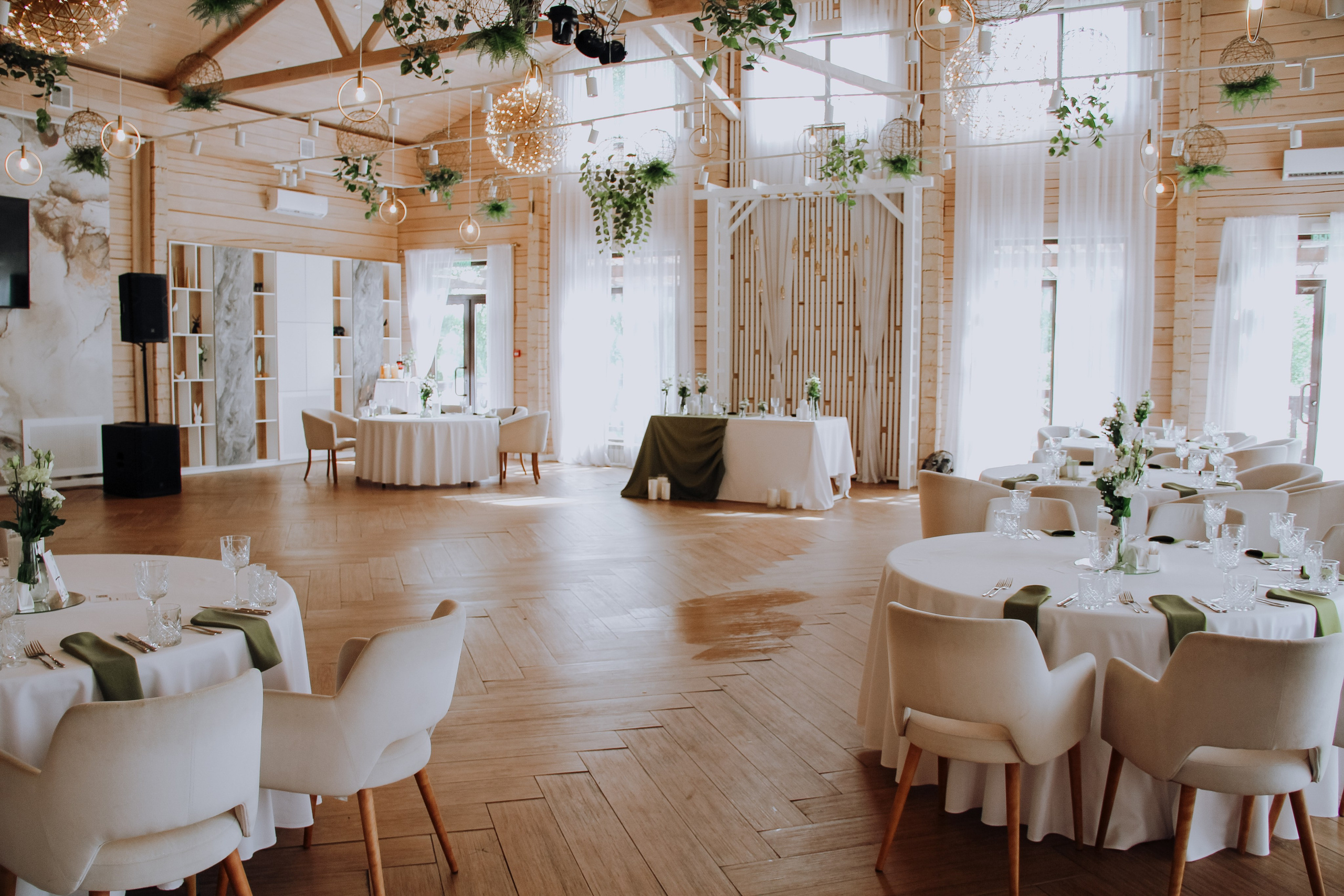 Свадебная история Марии и Владимира. Семейный фотодуэт Ирина и Николай Власьевы. Фотосессии в Новосибирске