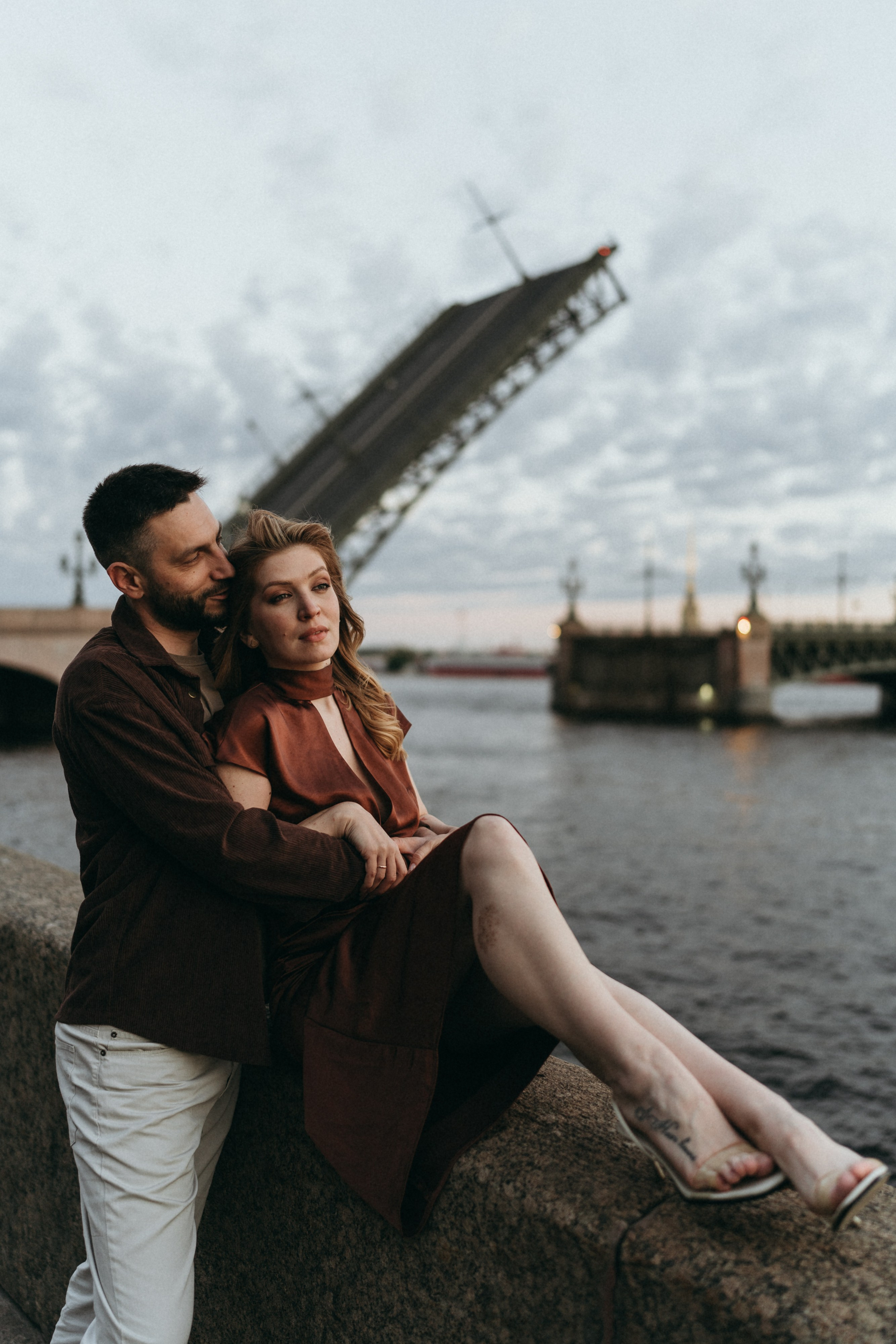Максим и Настя / Разводные мосты. Фотограф в Санкт-Петербурге — Лучина Екатерина
