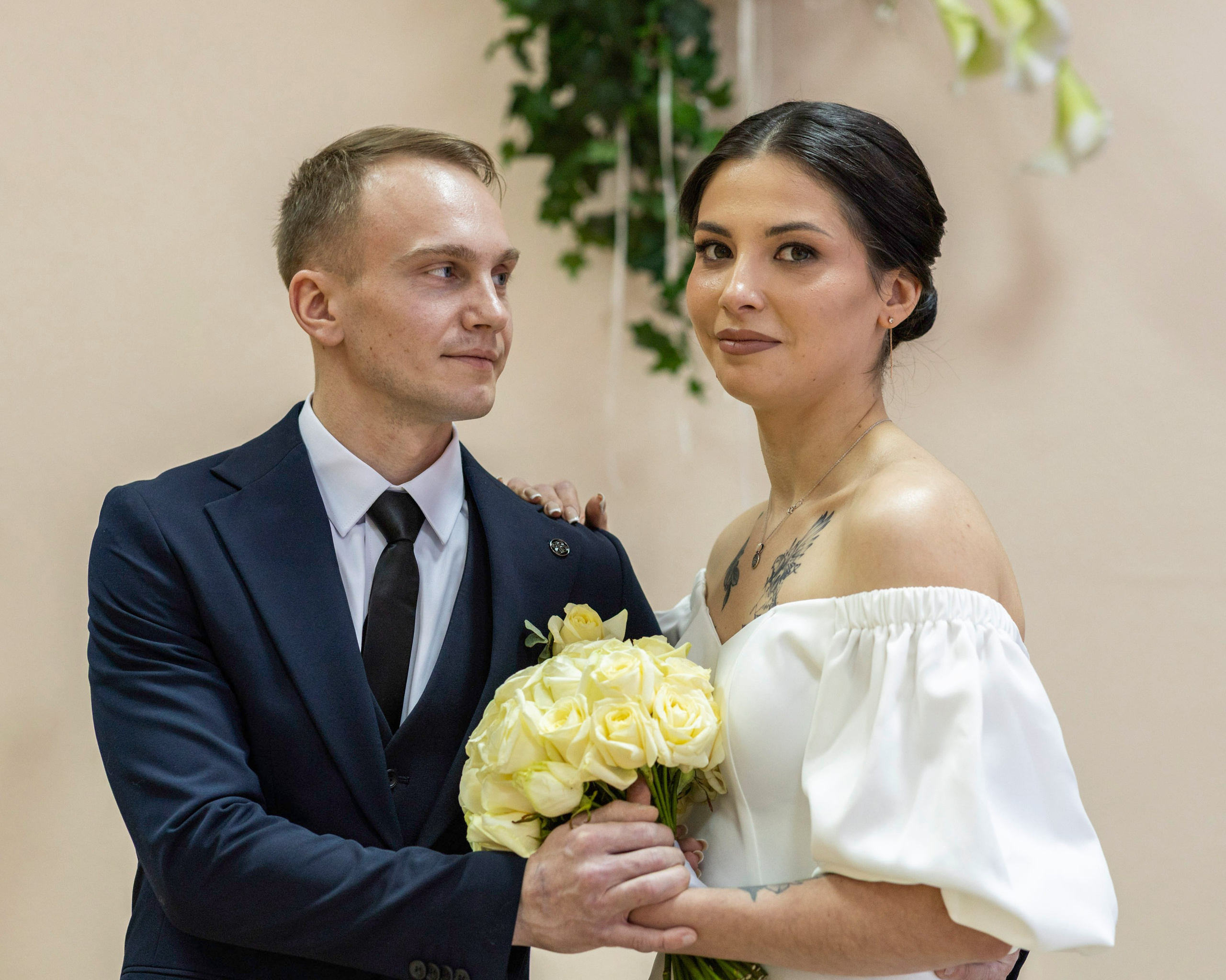 Свадьба, роспись в ЗАГСе, венчание, крещение, выписка из роддома — фотосъёмка. Визуальная упаковка брендов и проектов через фото и видеопроизводство