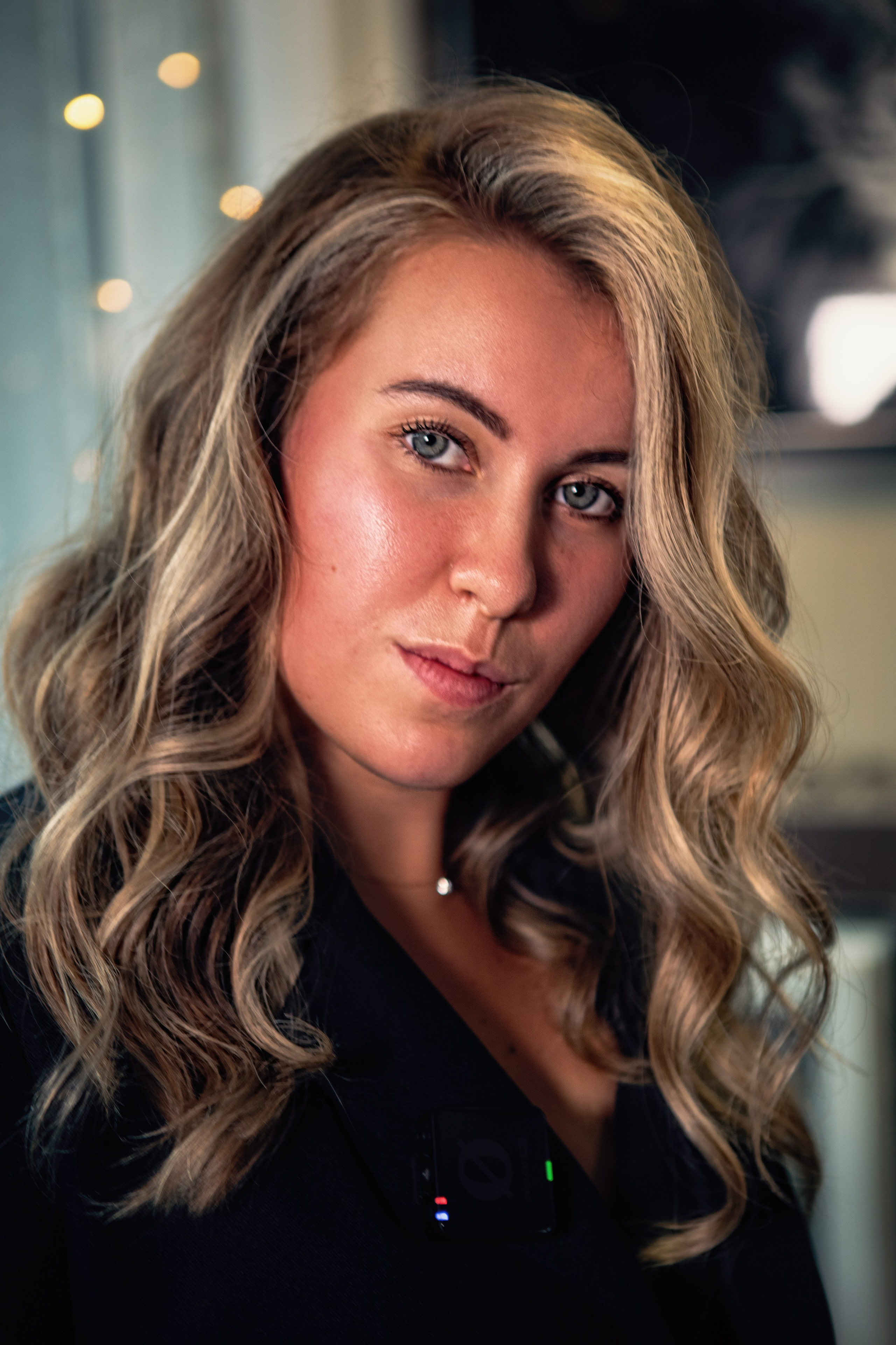 Полина - бразильский блонд.