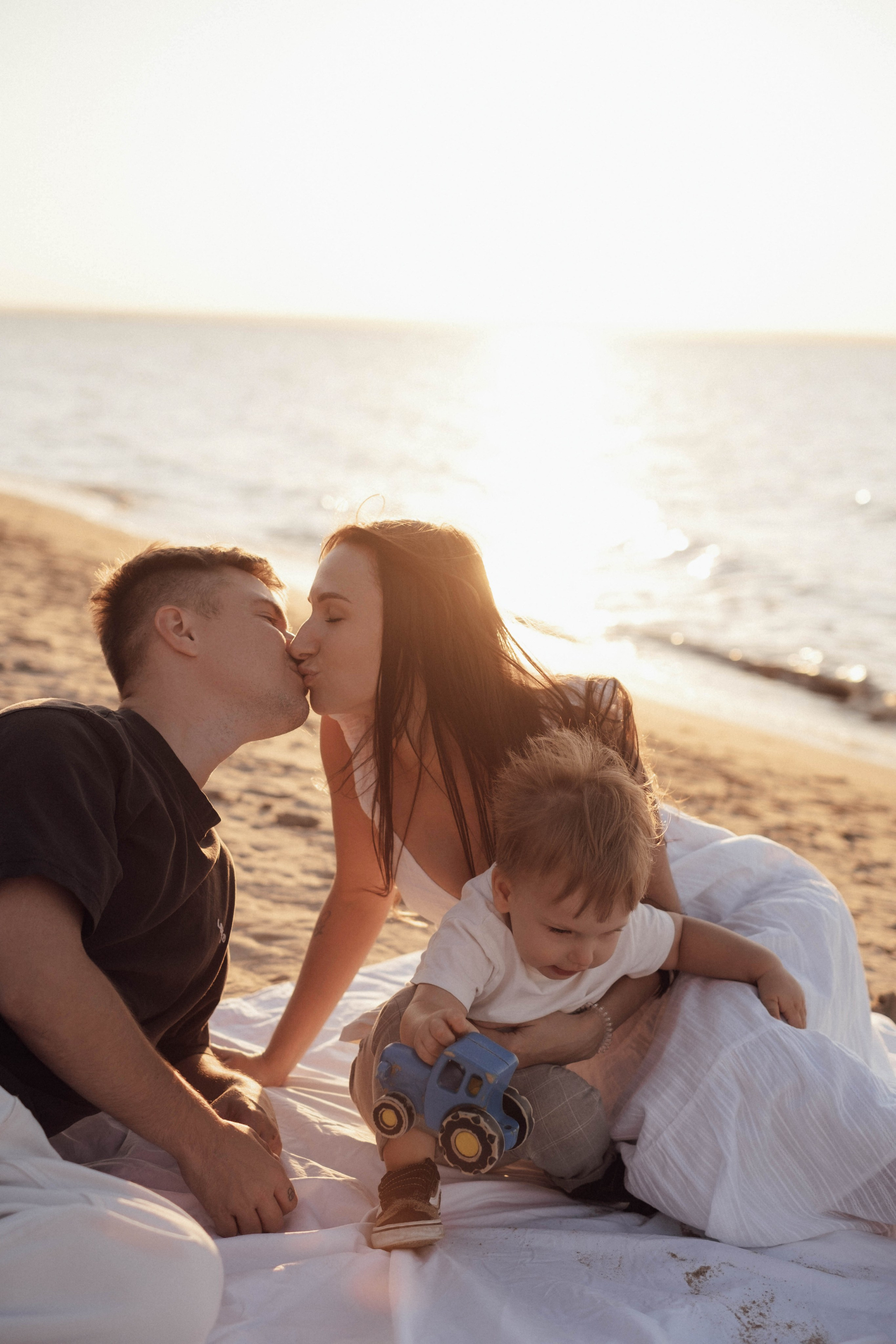Лера + Андрей + Филипп. Свадебный и семейный фотограф г. Волгоград Биленко Ангелина