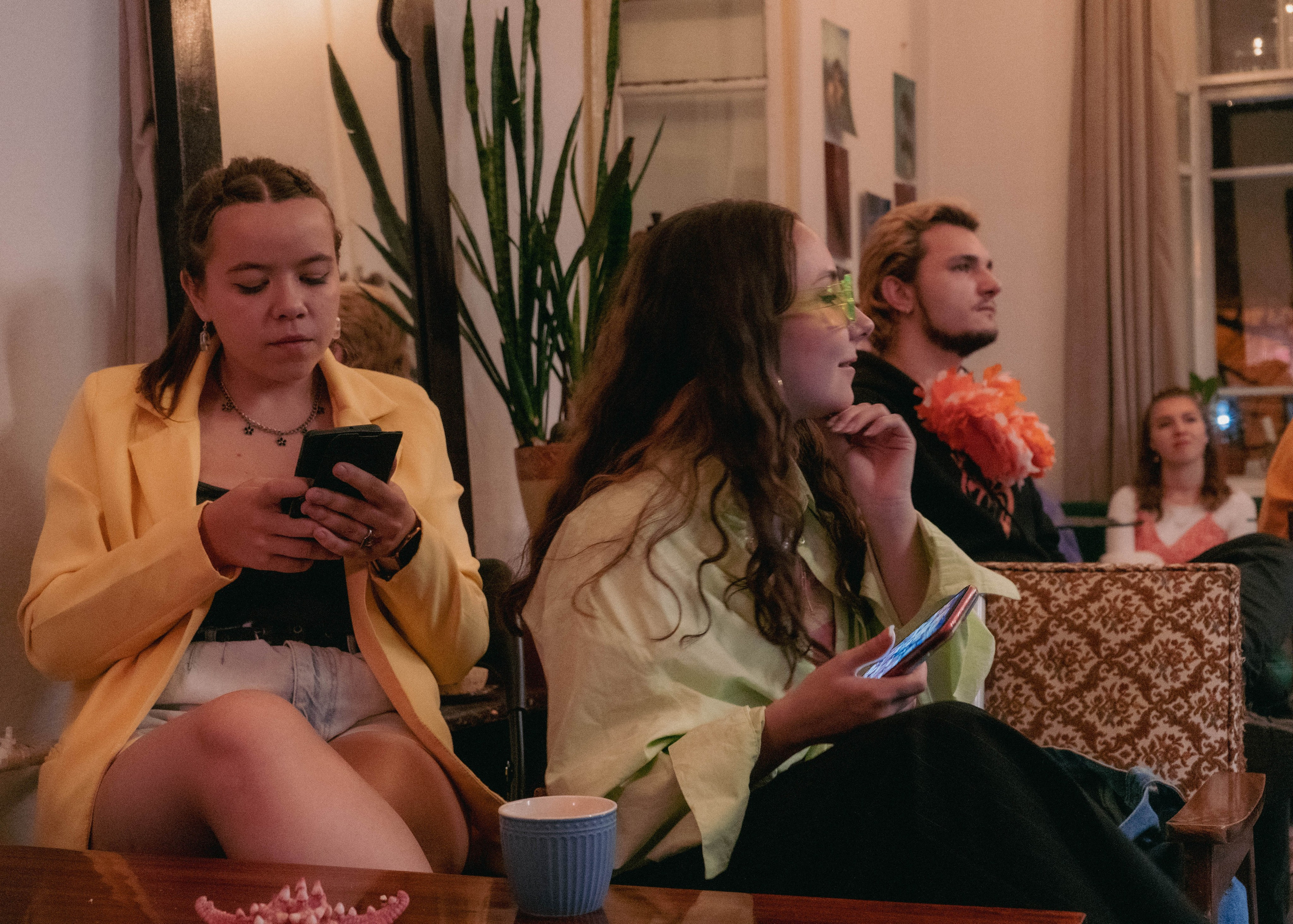 Литературный вечер от «Гротеска». Кир Анисин. Режиссер & фотограф