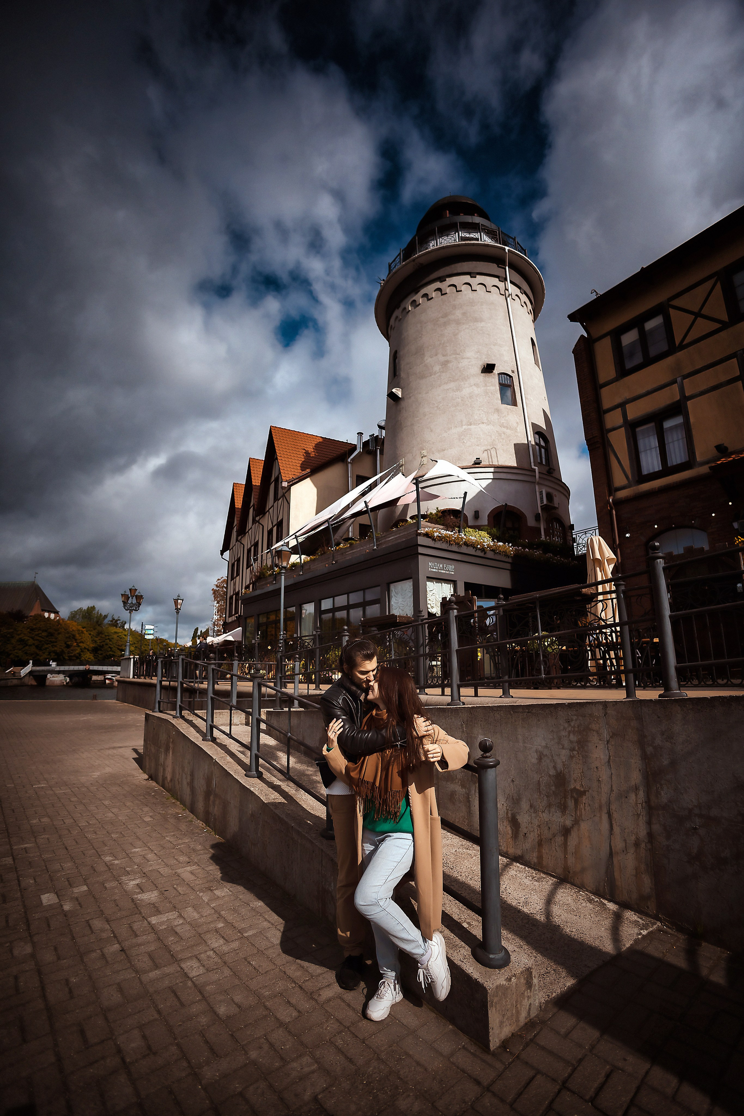 Прогулка по Рыбной деревне и острову Канта, осень. Фотограф в Калининграде свадебная фотография, репортажная, фотосессии