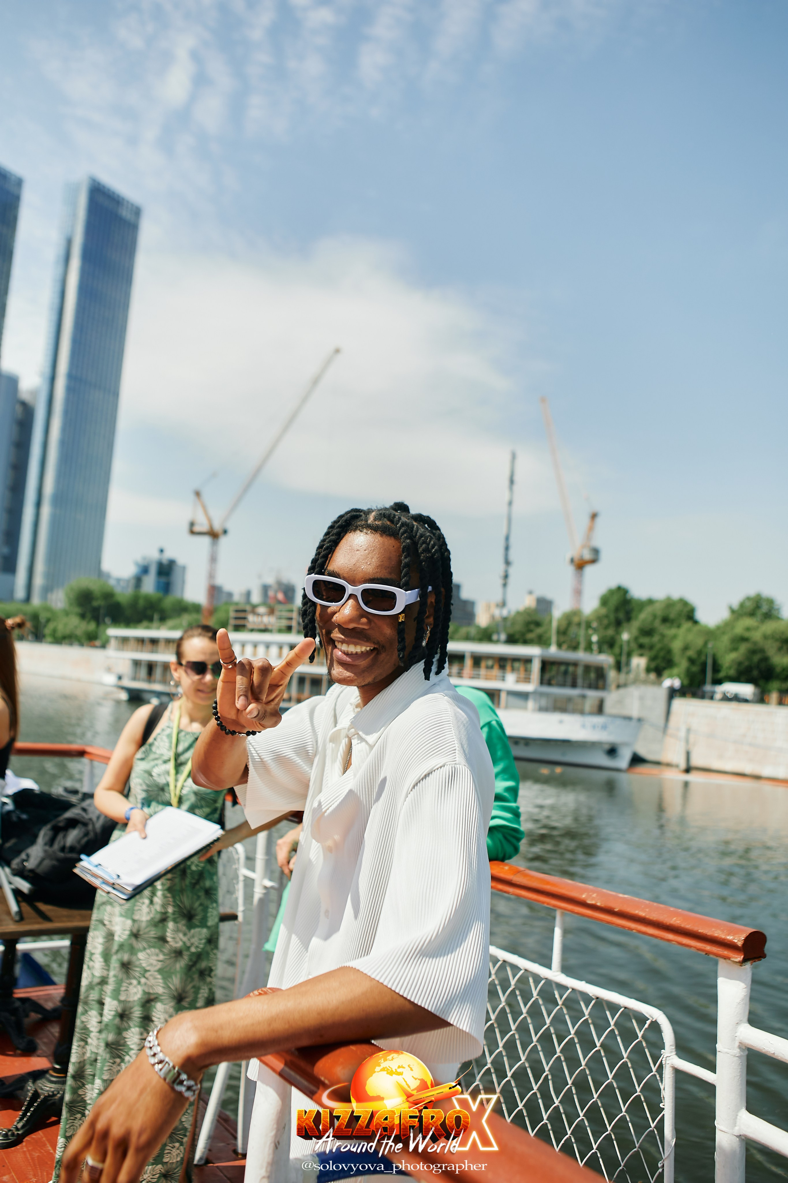 Boat party. Свадебный фотограф
