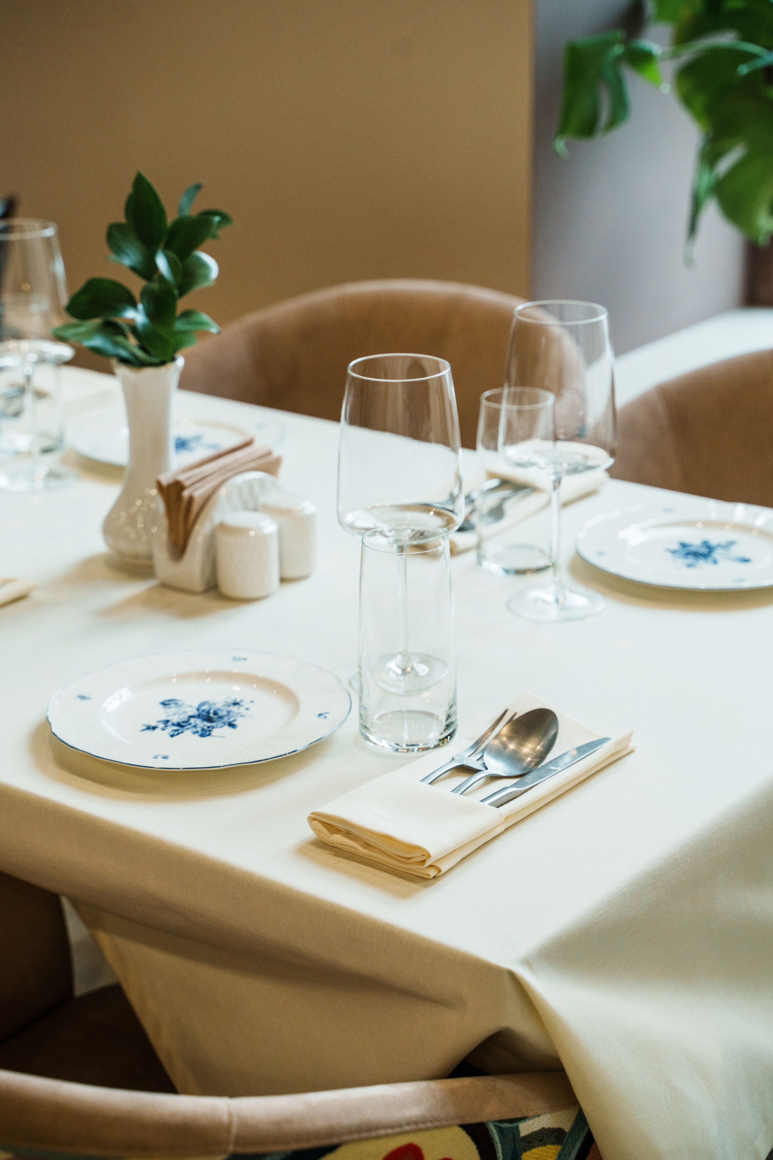 Кафе «Лисы, спички, два стола». Фотограф Казань