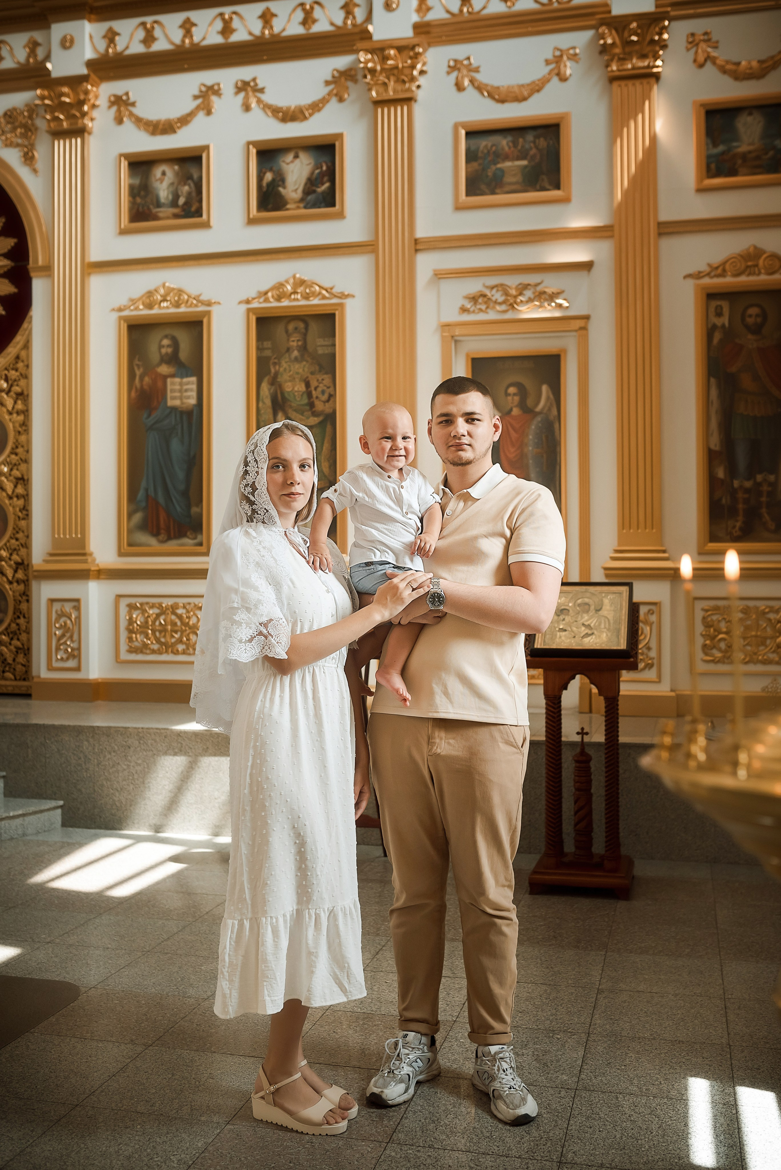 Крещение Дмитрияв Храме Иоанна Крондштатского. Семейный фотограф в Ростове-на-Дону Татьяна Литвинова