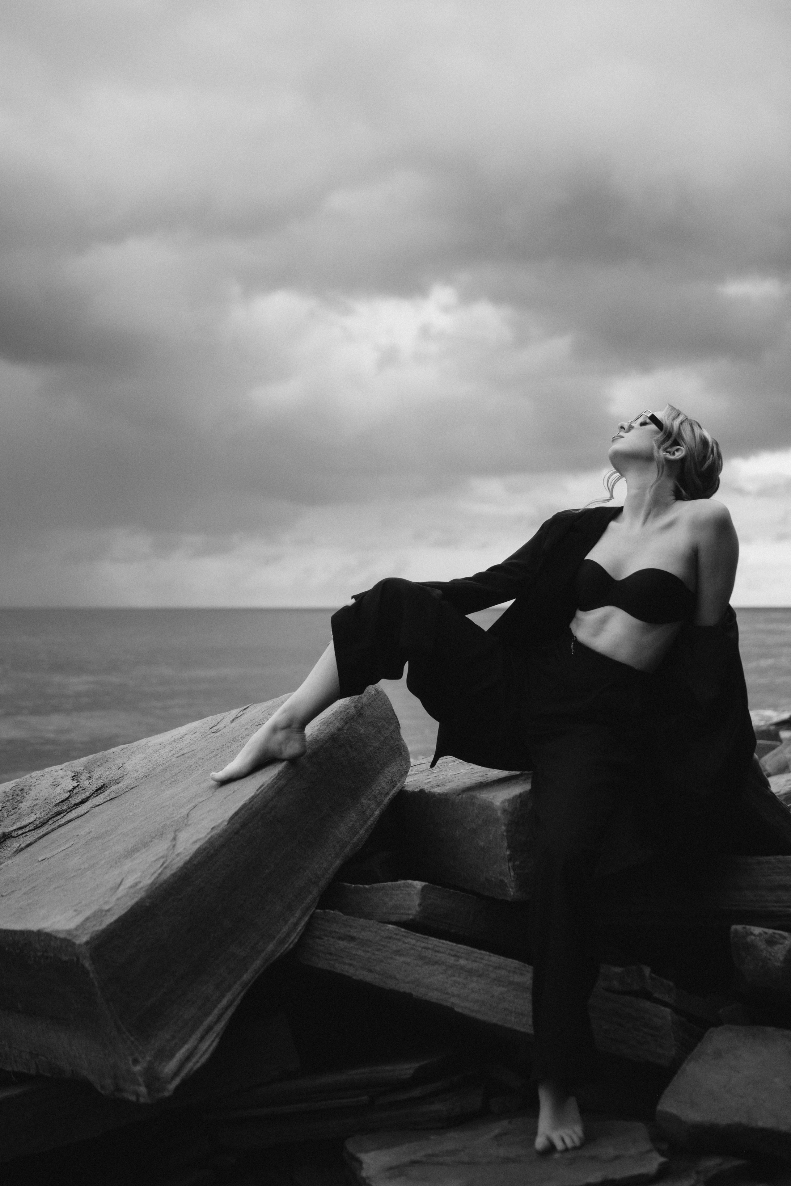 Лав стори у моря, бухта Бугаз. Свадебный и семейный фотограф и видеограф, Крым, Москва, Санкт -Петербург