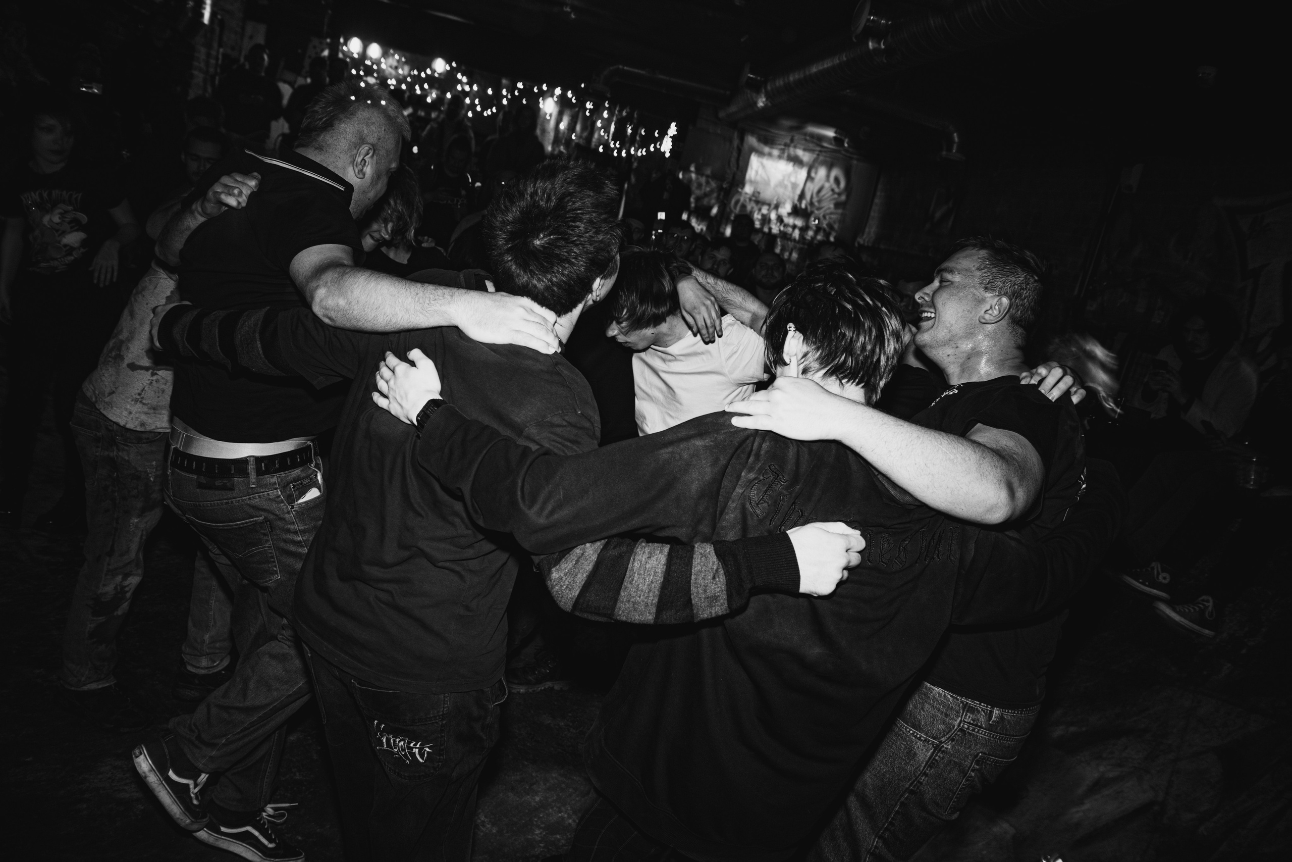 Octavia Daylight & Ютани & Летние войны & сплошь 14.11.2025. Репортажный фотограф в Москве Legiodot