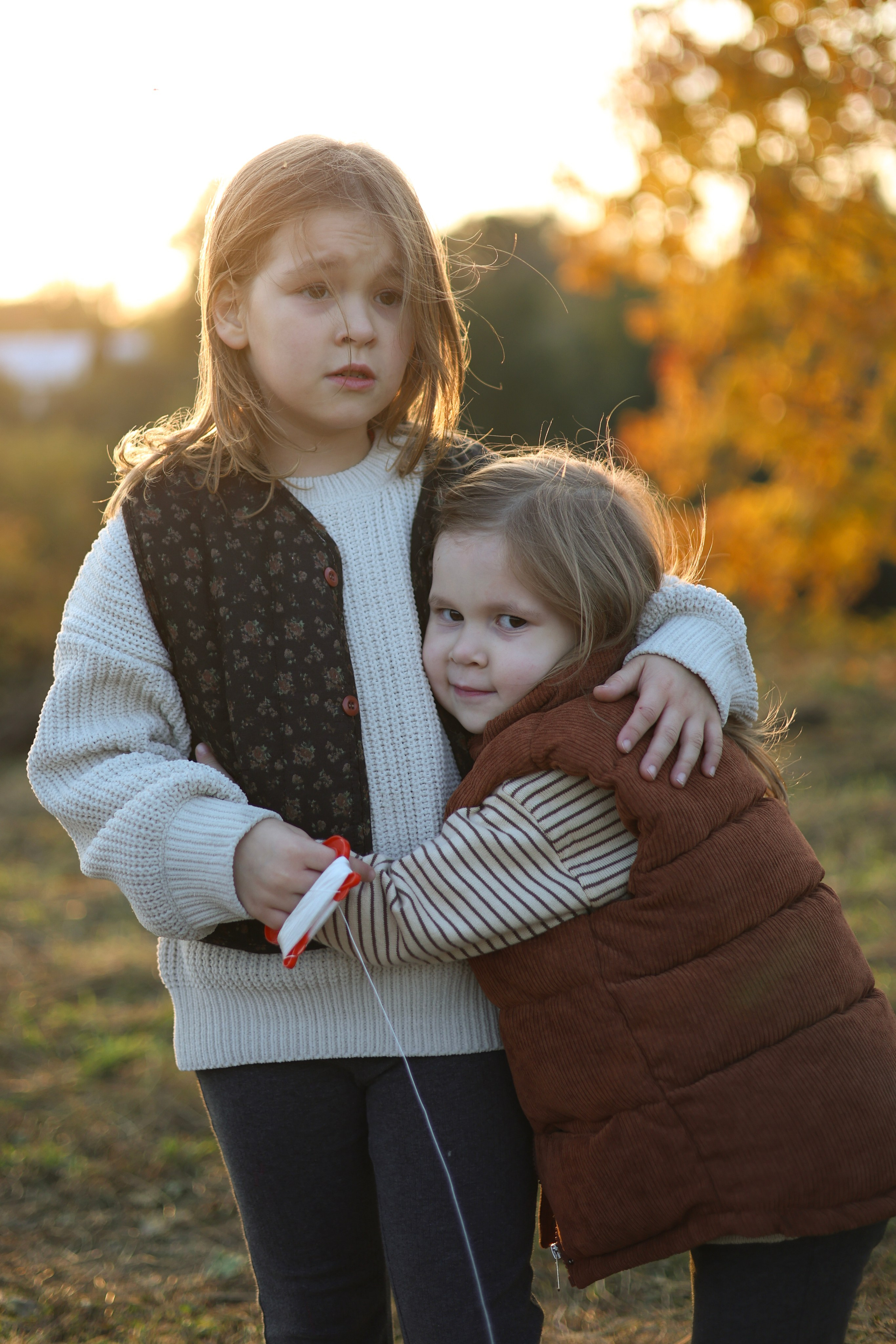 Осенняя прогулка папы с дочками. Семейный и детский фотограф в Москве Анастасия Мурга