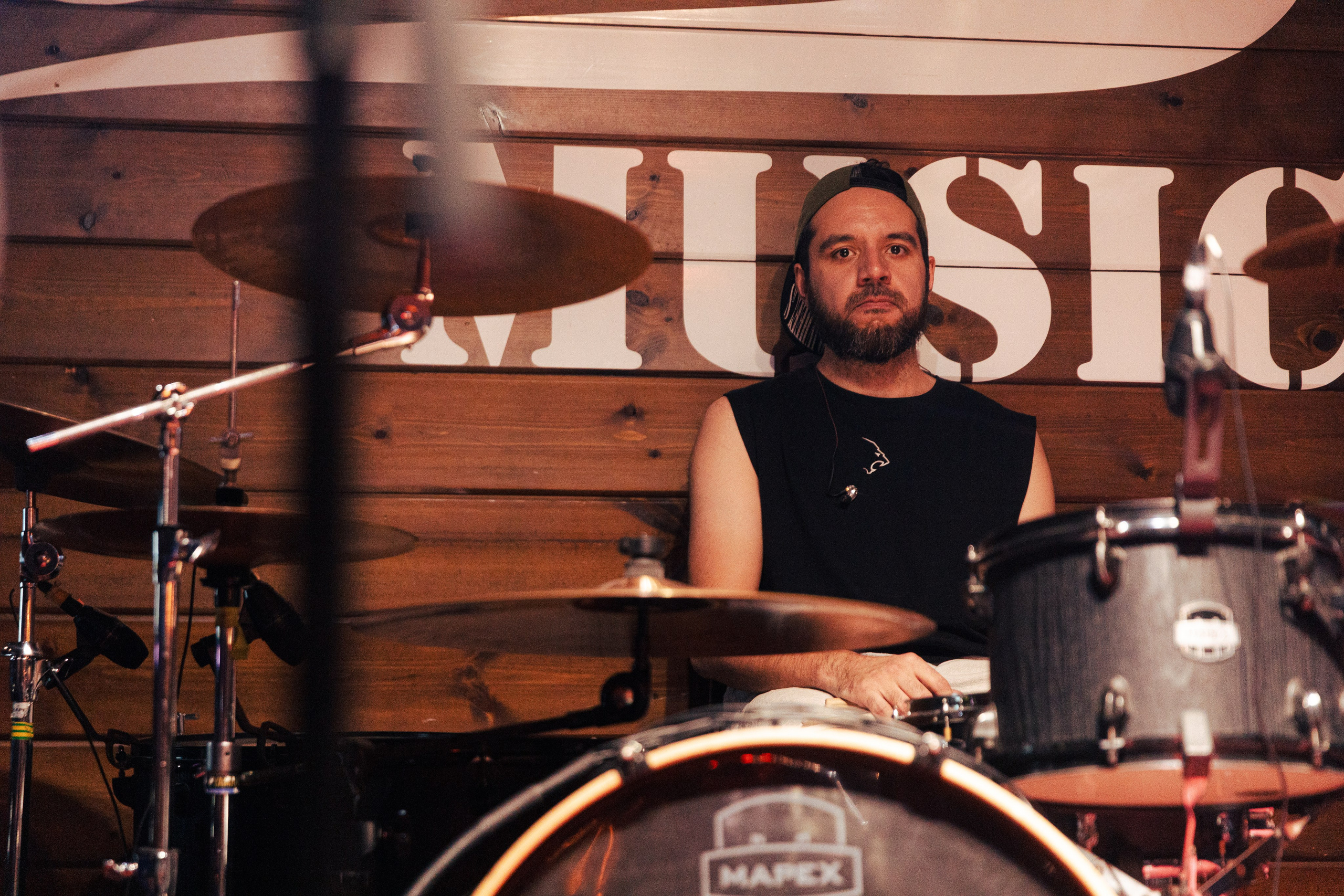 Концерт: «Не школа гитары». Портретный и репортажный фотограф в Астане Роман Григоров