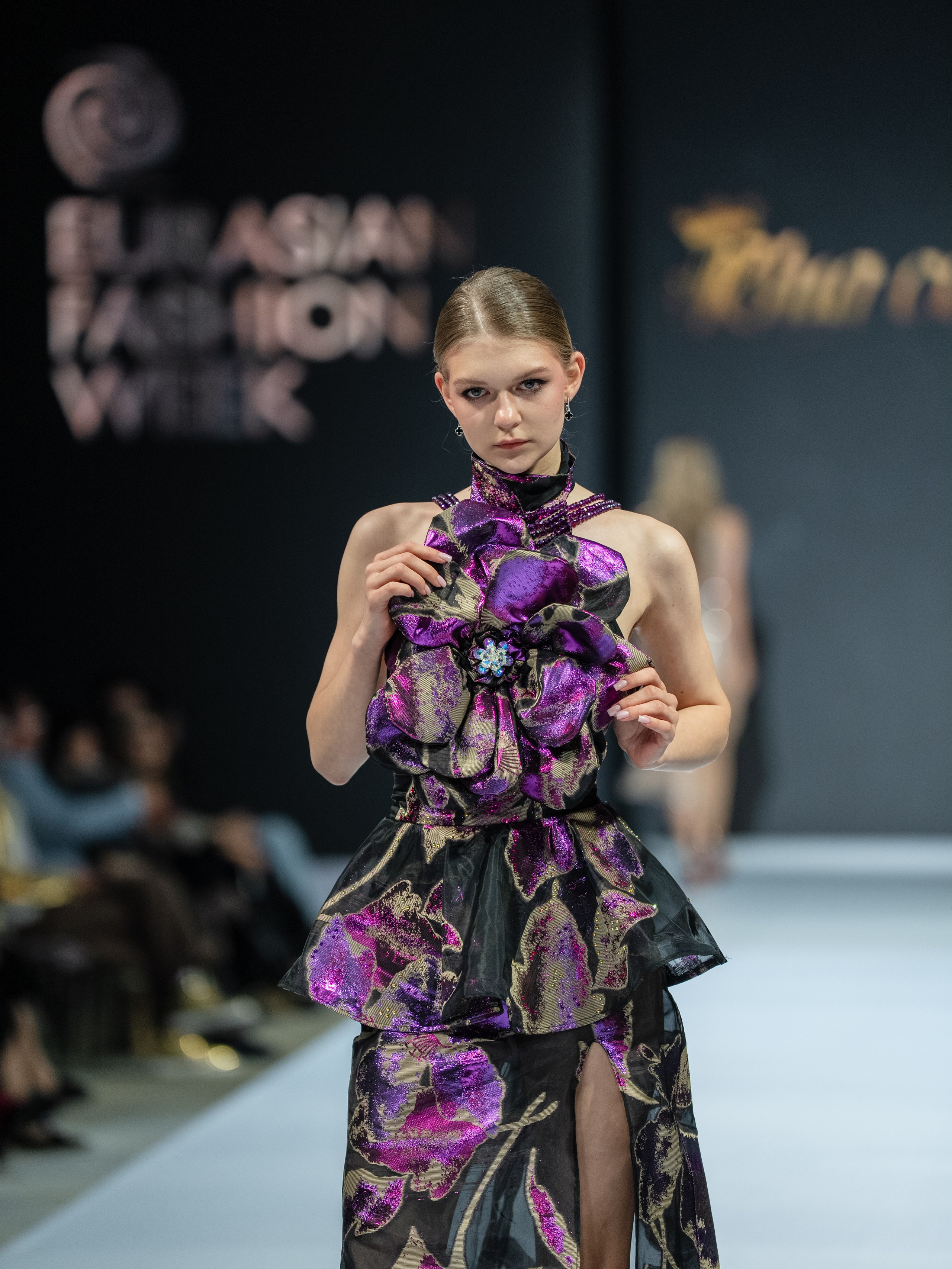 EURASIAN FASHION WEEK Rina Collection. Сайт Алматинского НЮ АРТ, будуар и фэшн фотографа Дениса Карпенко