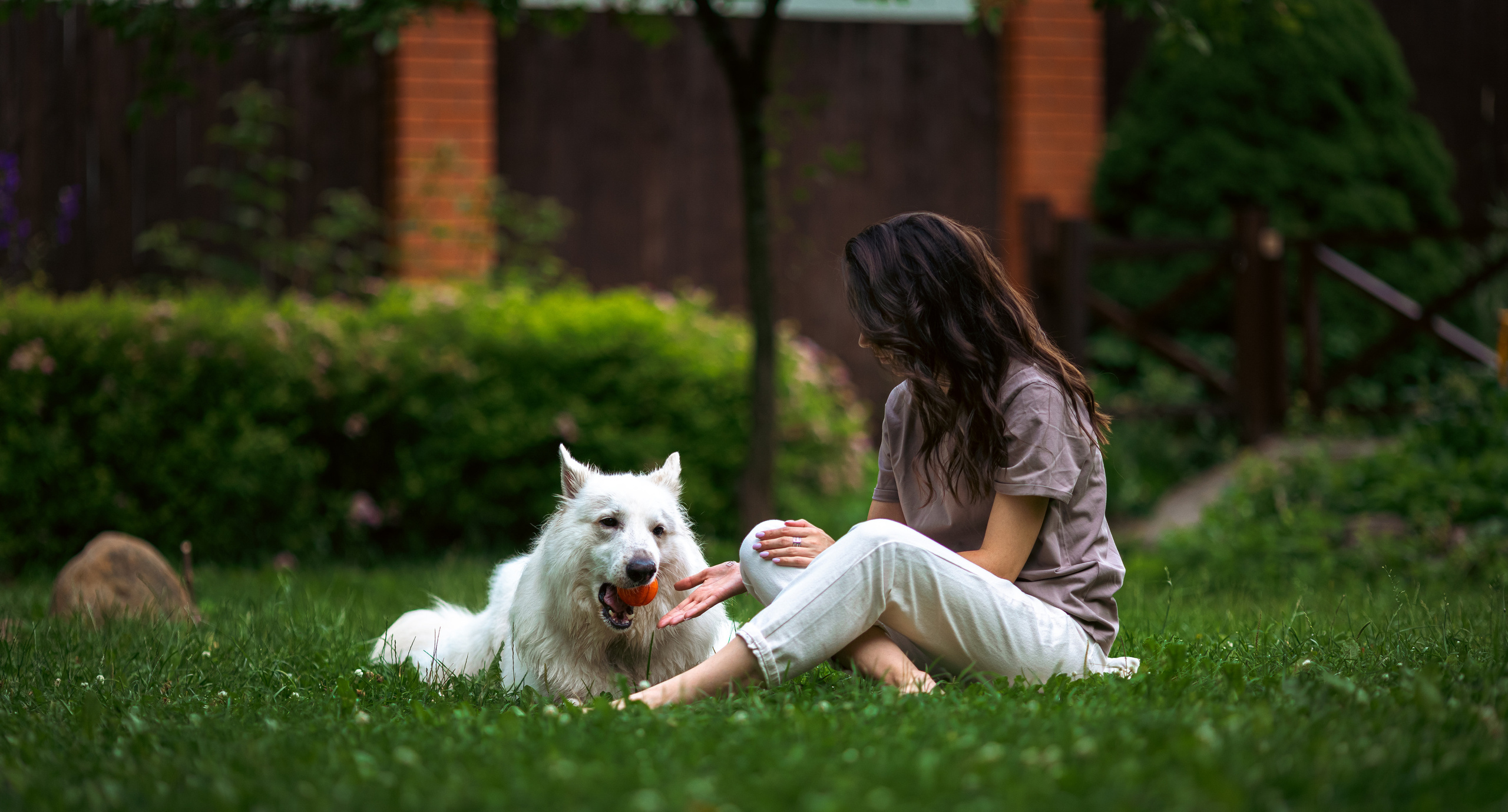 Ксения и Гримм. Фотограф, оператор Максим Кузнецов